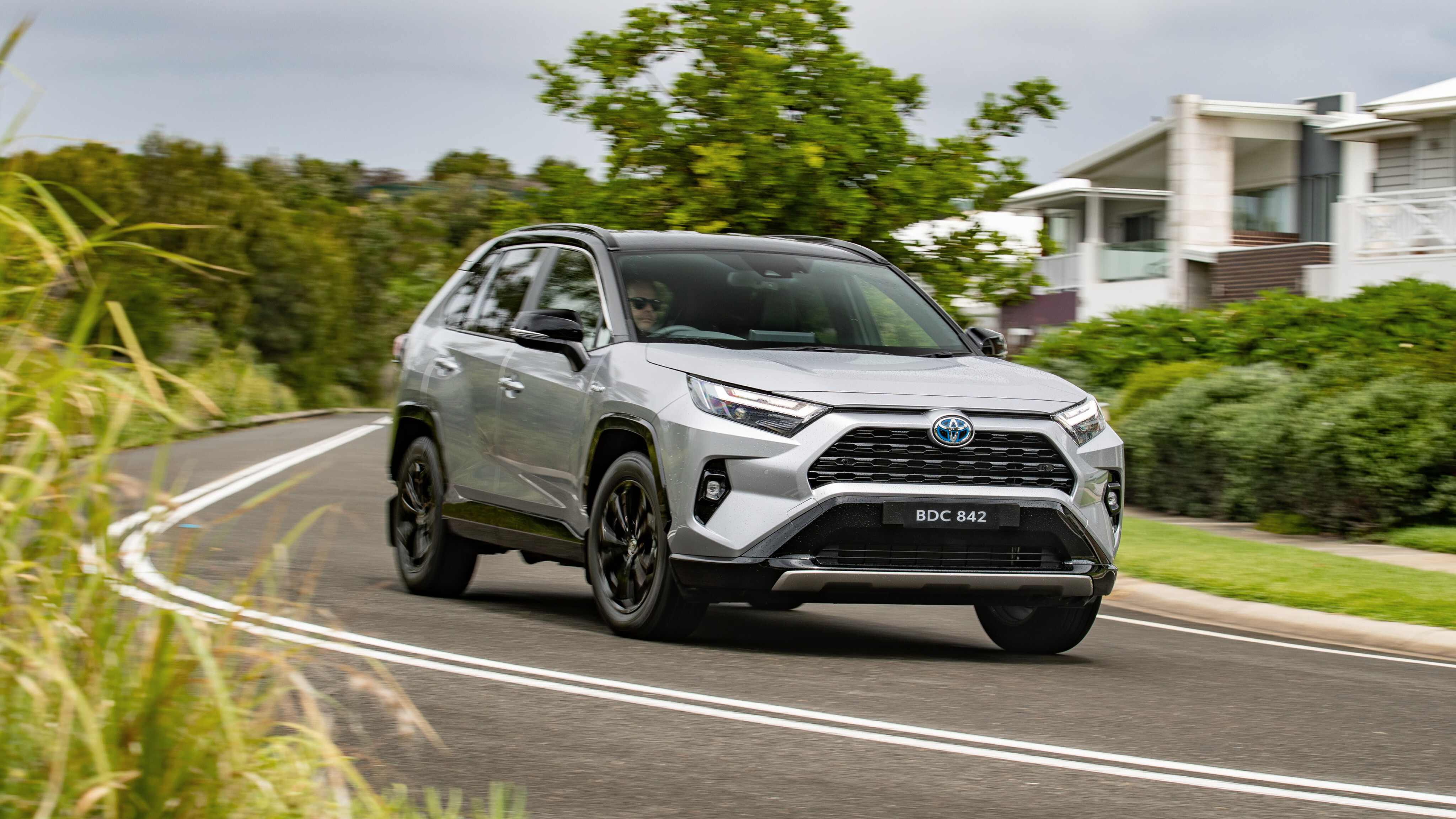 New hybrid hero! 2023 Honda ZR-V mid-size SUV locked in for Australian  arrival with hybrid from launch - is it a new Toyota RAV4 rival? - Car News