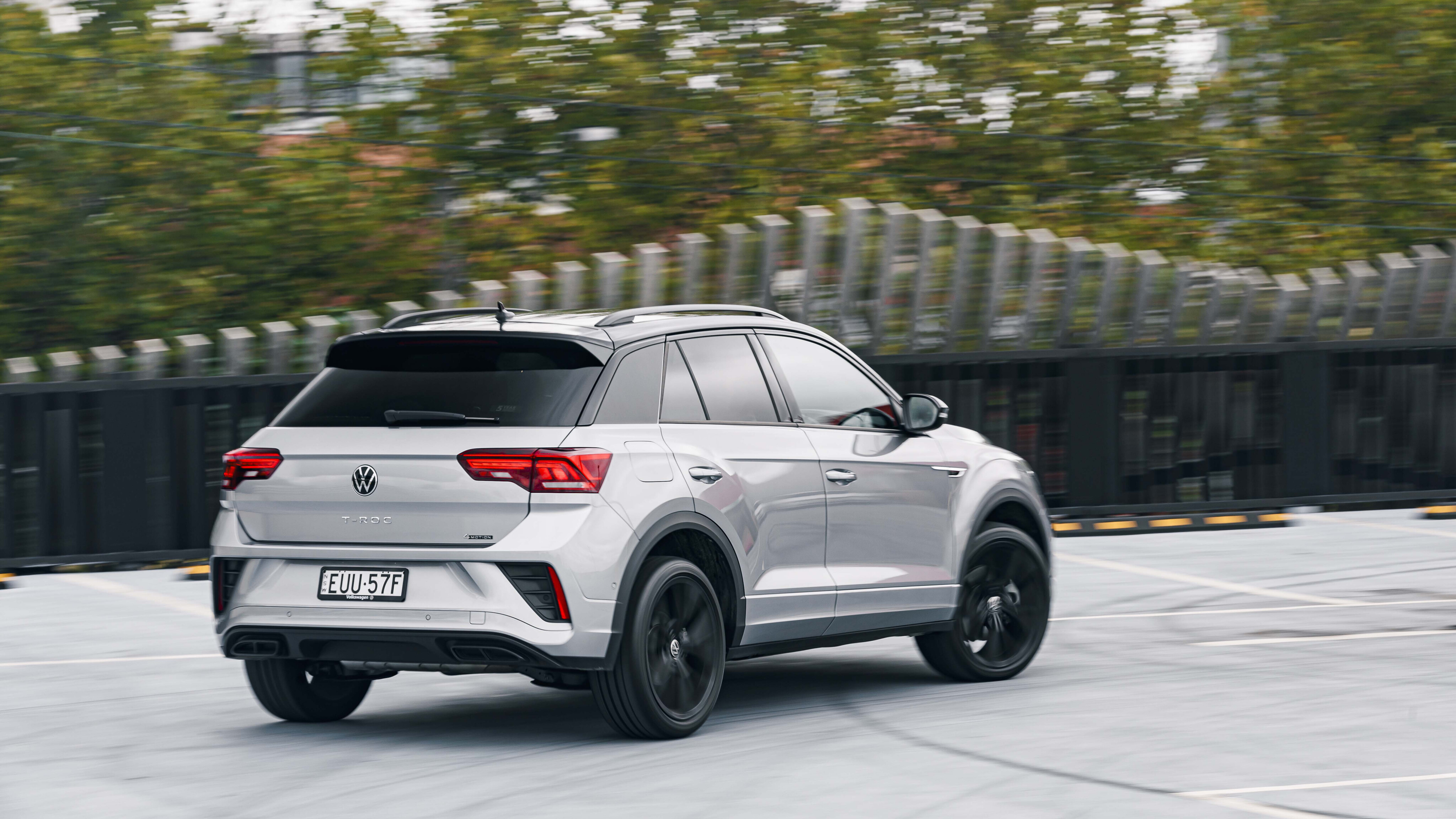 2024 Volkswagen T-Roc R-Line gets physical buttons