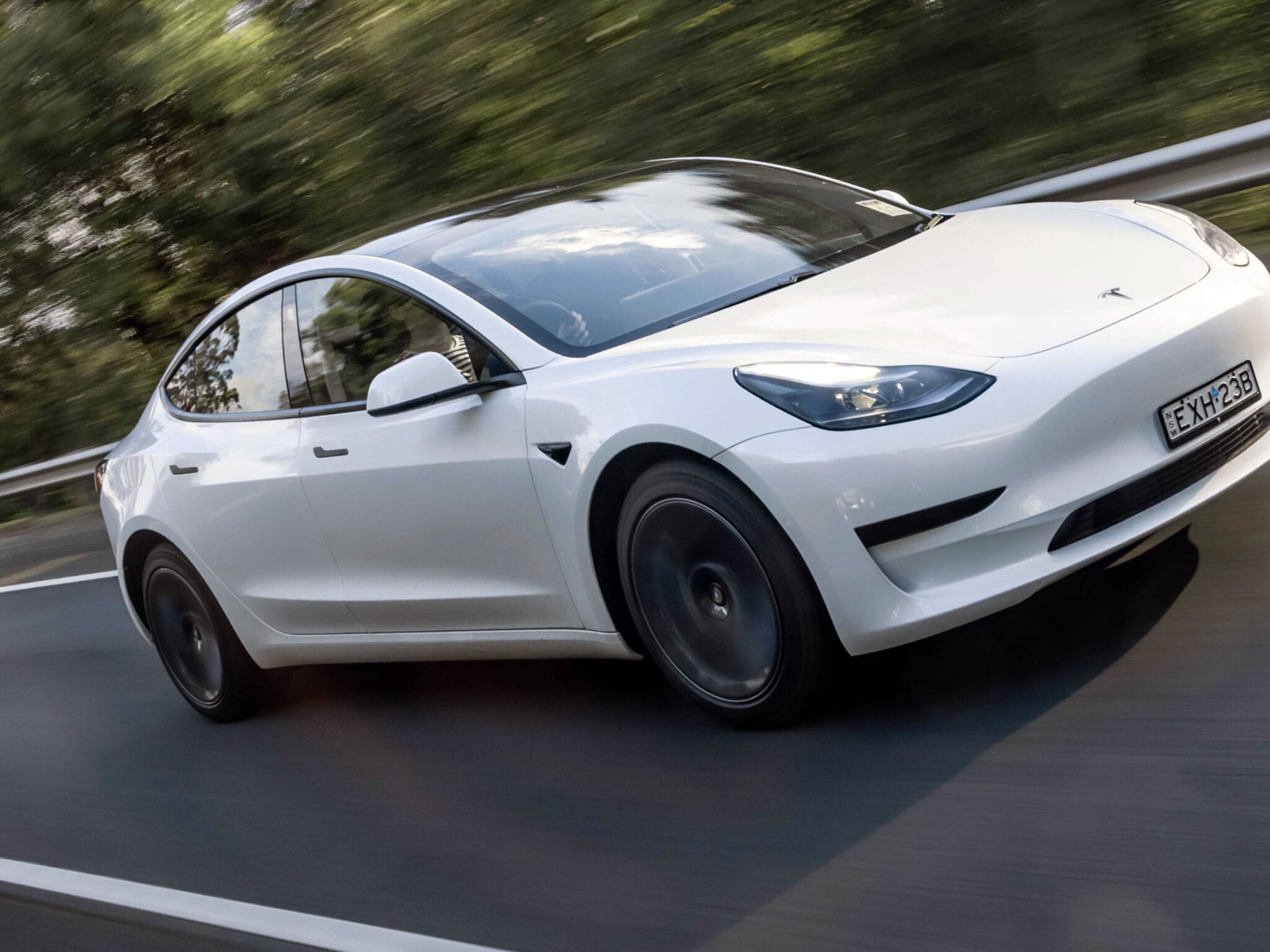 2021 Tesla Model 3 Gets Many Upgrades, Longer Range on All Trims