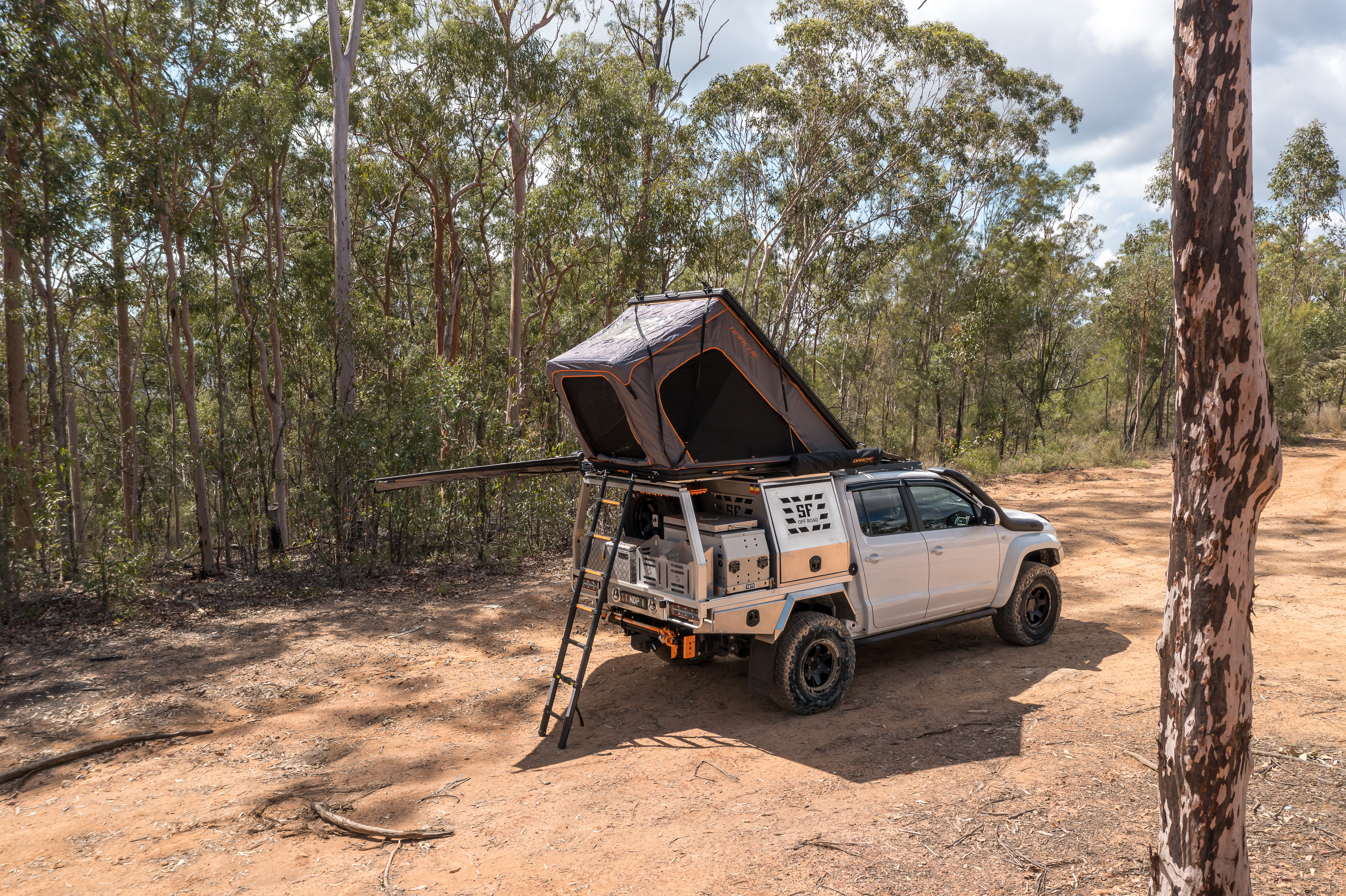 6d311388/custom volkswagen amarok v6 29 jpg