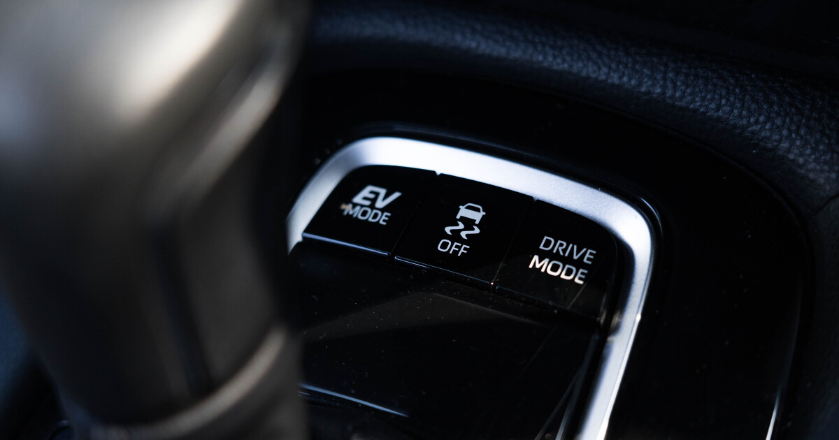 Toyota: Switch on 'eco mode' to dramatically slash emissions & fuel costs