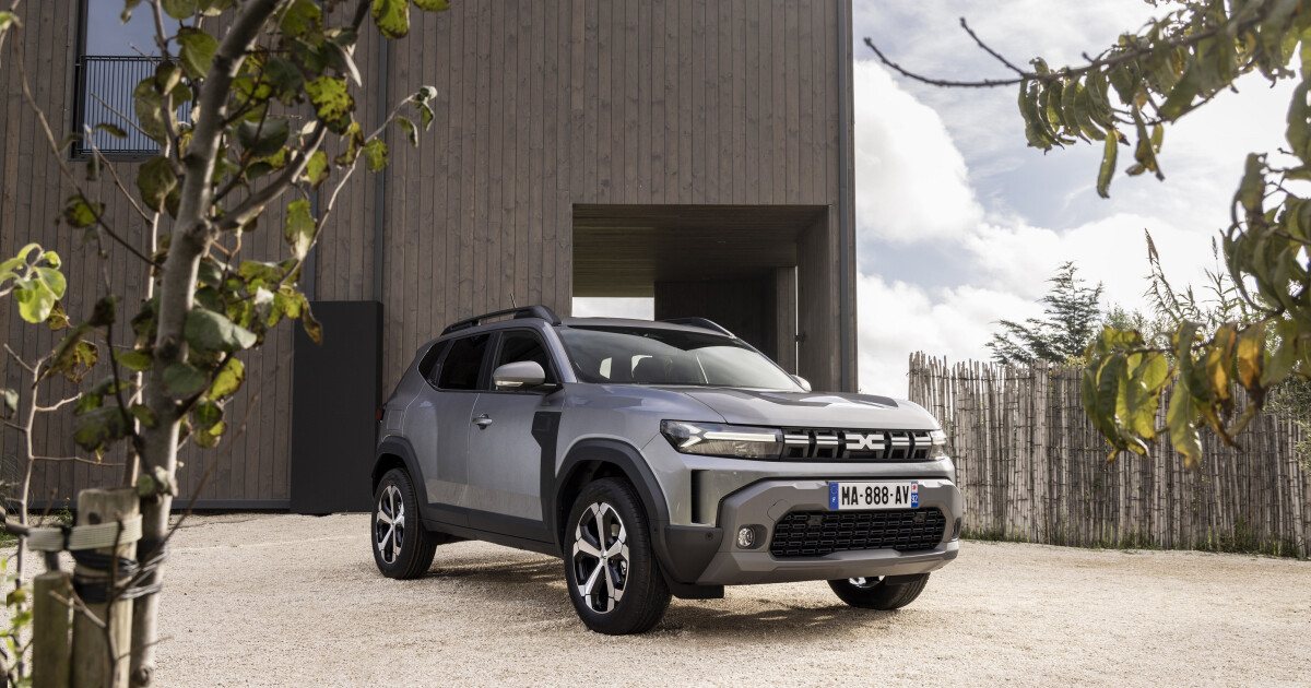 Dacia is coming to Australia, wearing the Renault badge