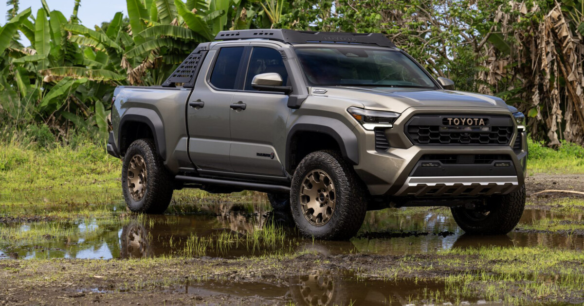2024 Toyota revealed A hint at the next HiLux?