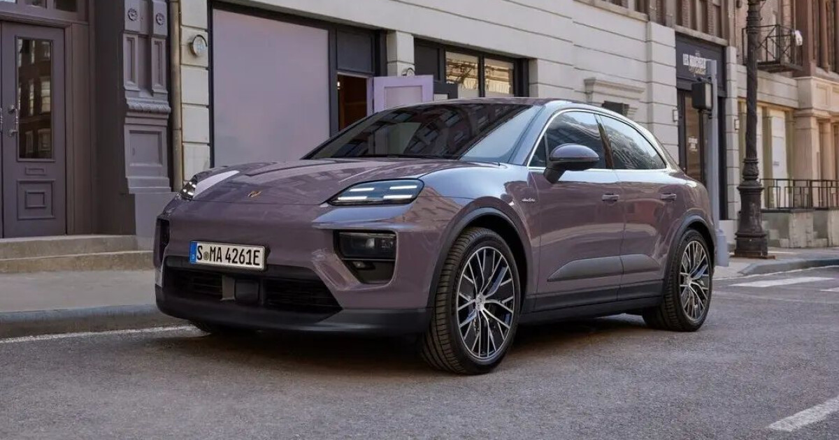 LEAKED! This is the allelectric 2024 Porsche Macan TrendRadars