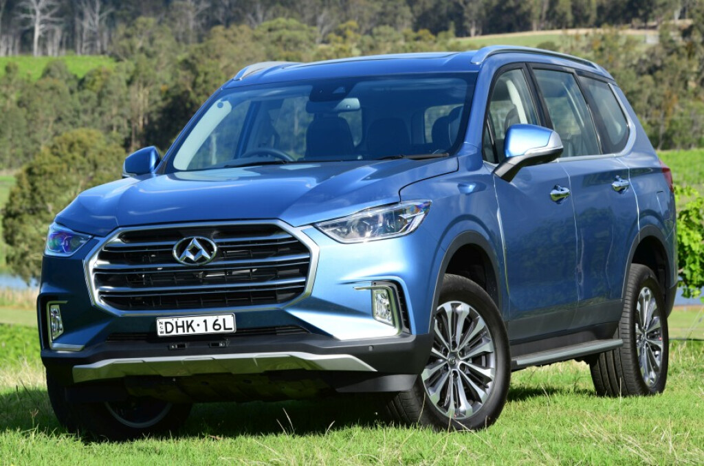 1a7c1eff/2019 ldv d90 luxe 4wd terrain selection 2 0l petrol 4d wagon 04bf0161