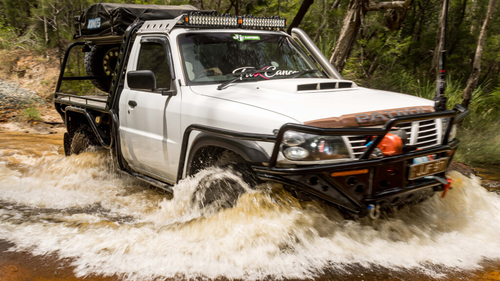 Nissan GU Patrol ute custom 4x4