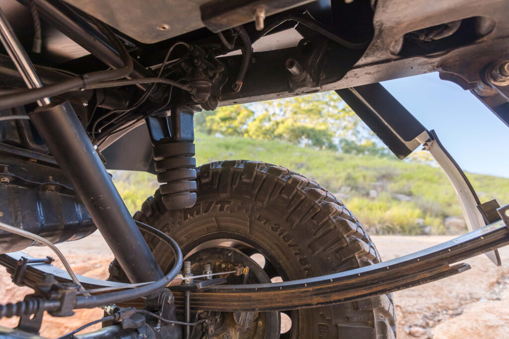 Busted knuckles: DIY-built Toyota HiLux LN106