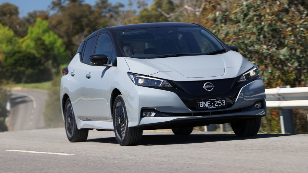 2025 Nissan Leaf replacement to be ‘miniAriya’ small SUV