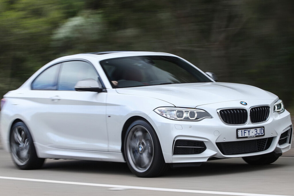 BMW M240i Reviews, Price & Specs