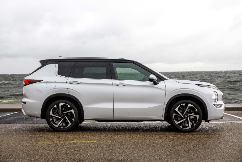 2024 Mitsubishi Outlander review: Full range detailed