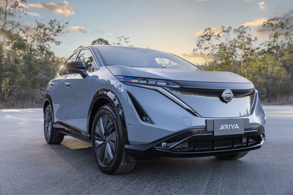 2025 Nissan Leaf replacement to be ‘miniAriya’ small SUV