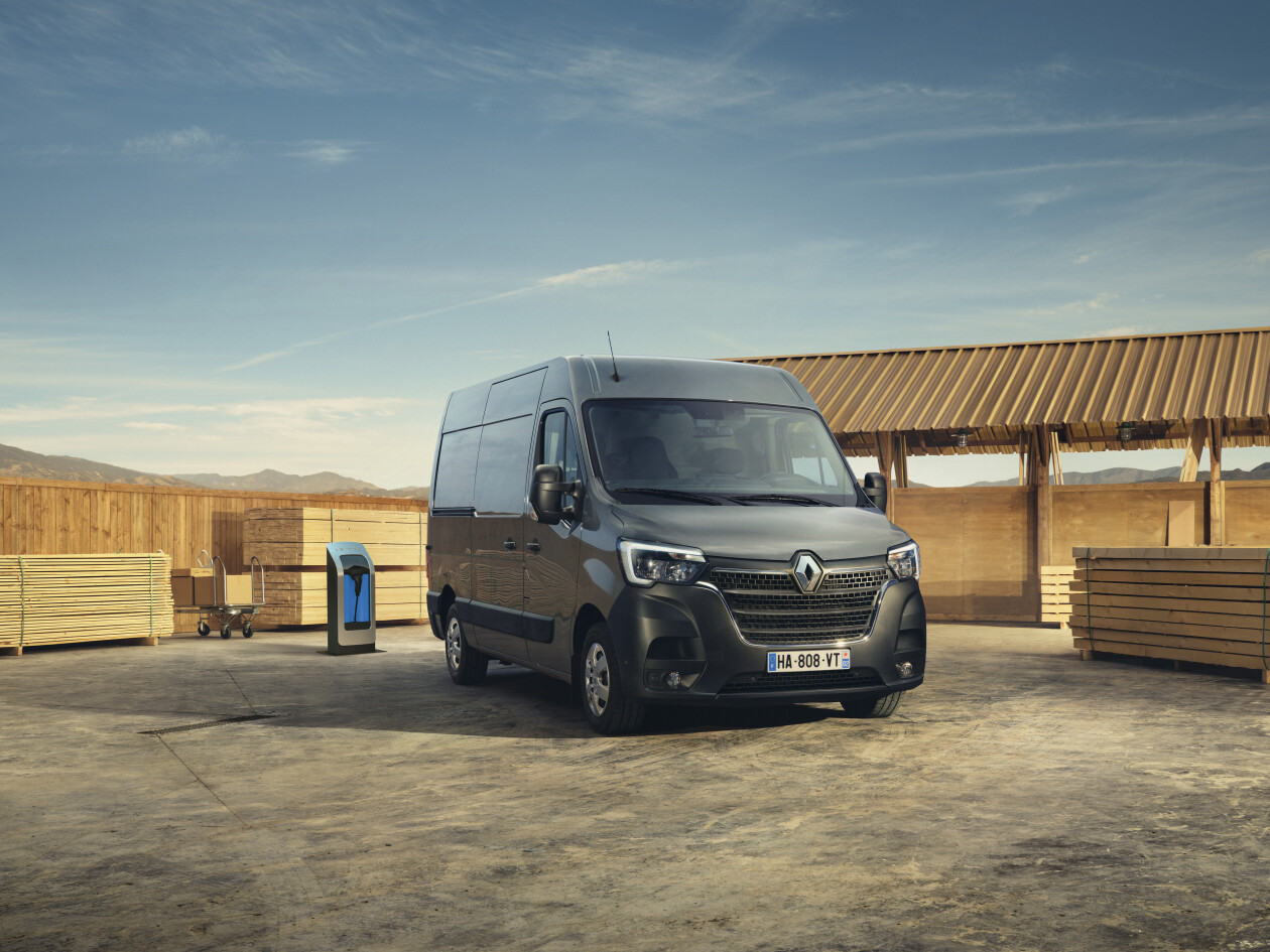 Renault Master | News, Reviews & Information | WhichCar