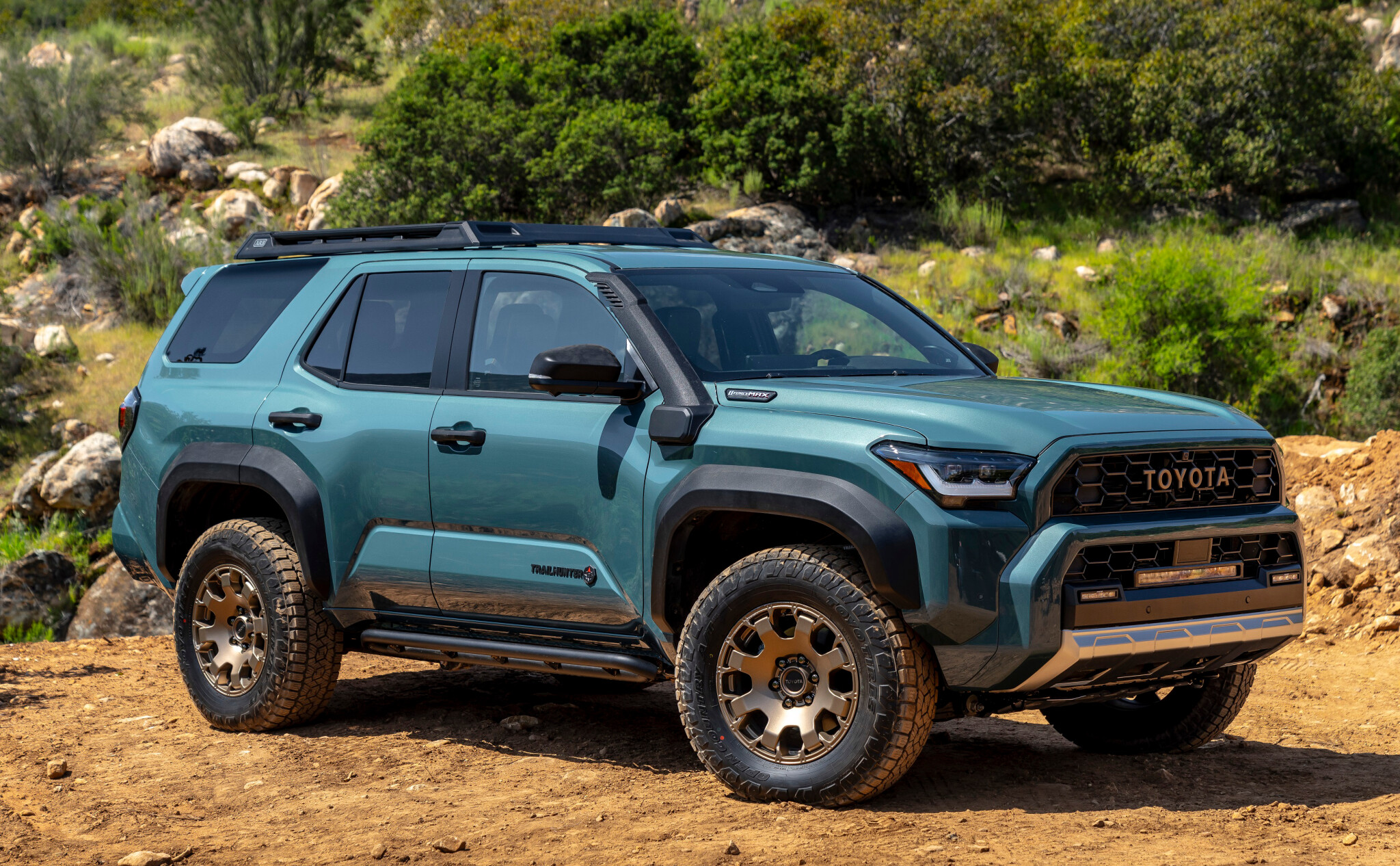 2025 Toyota 4Runner revealed as tougher Prado relation, not for Australia