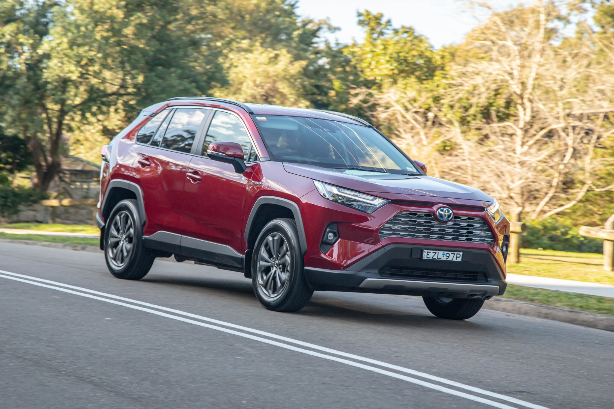 Toyota wants RAV4 plug-in hybrid & other PHEVs in Australia