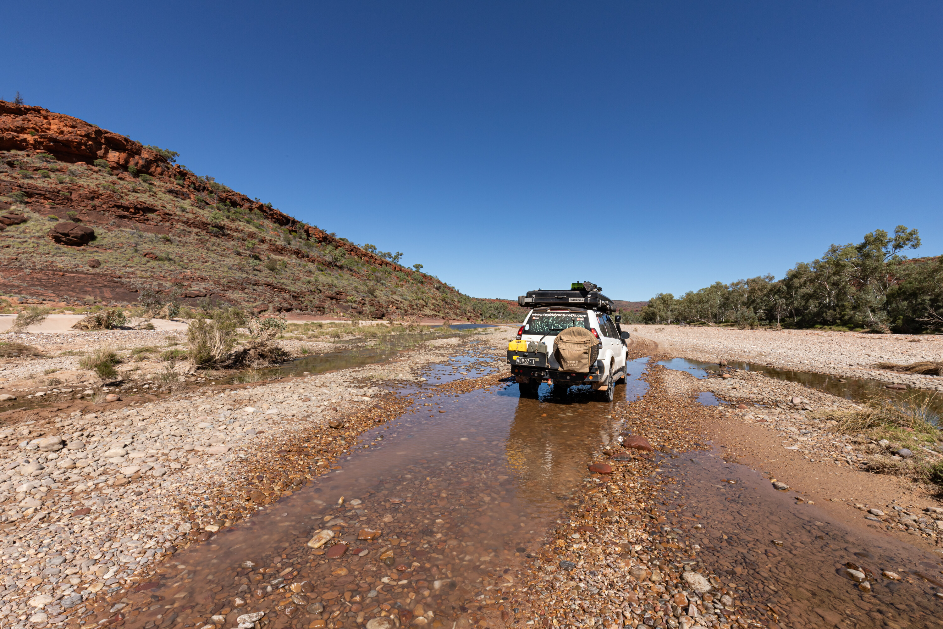 118825a3/palm valley water levels on the finke river can vary depending on the weather jpg