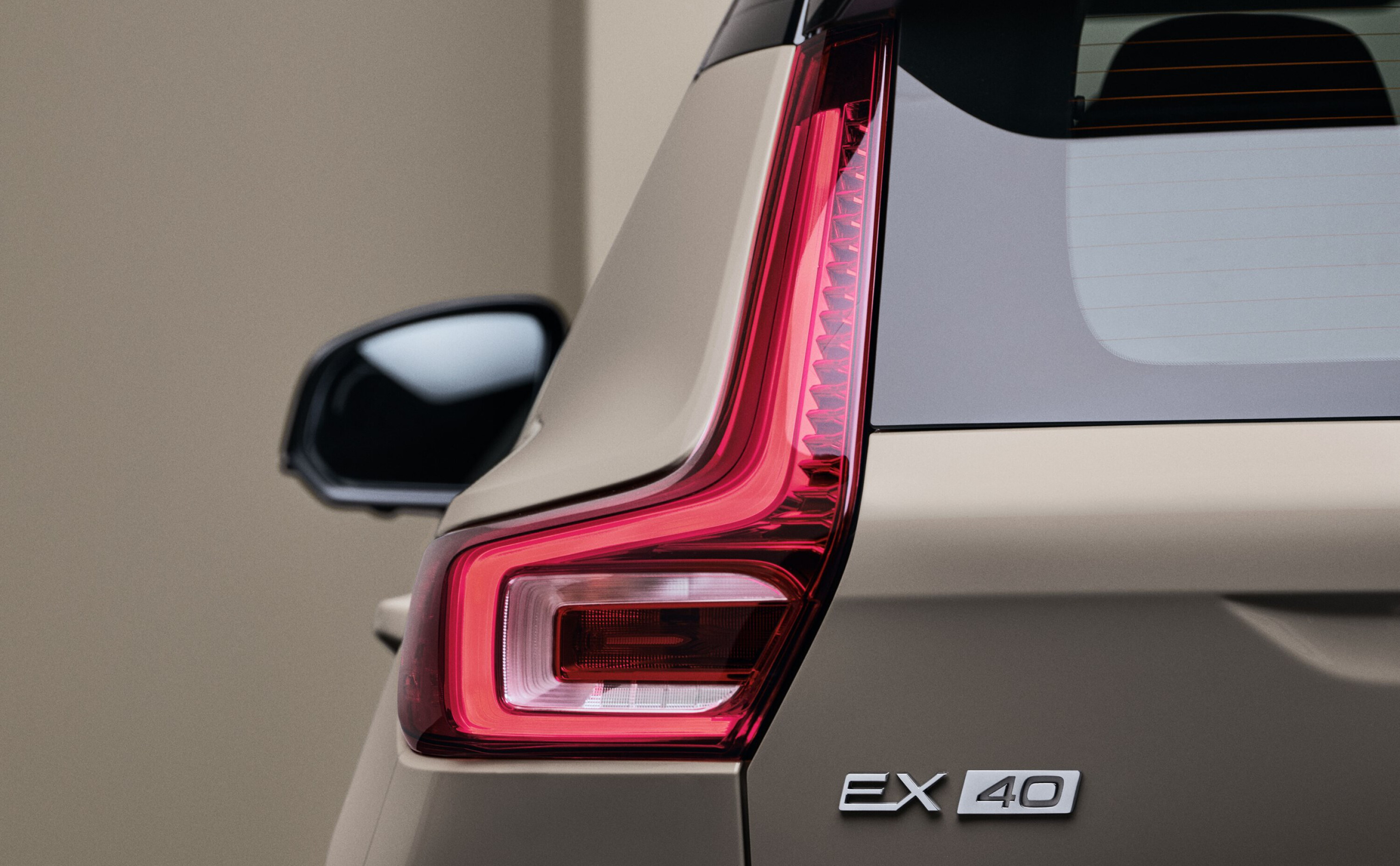 2025 Volvo EX40 & EC40 revealed XC40 & C40 electric SUVs renamed