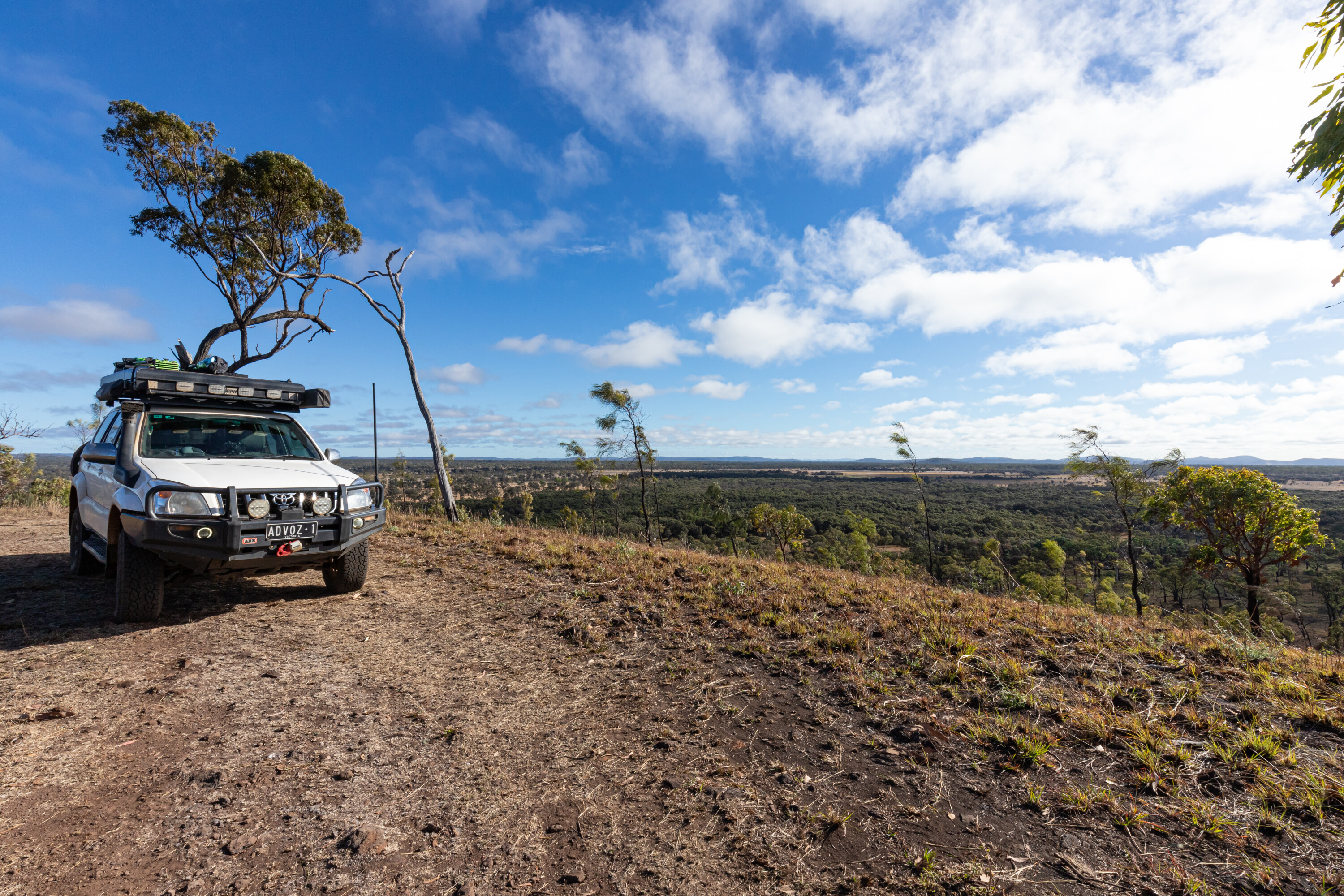 6e2b3836/4x4 australia explore blackbraes queensland the lookout near the entrance to the park is the perfect spot to watch the sunrise jpg