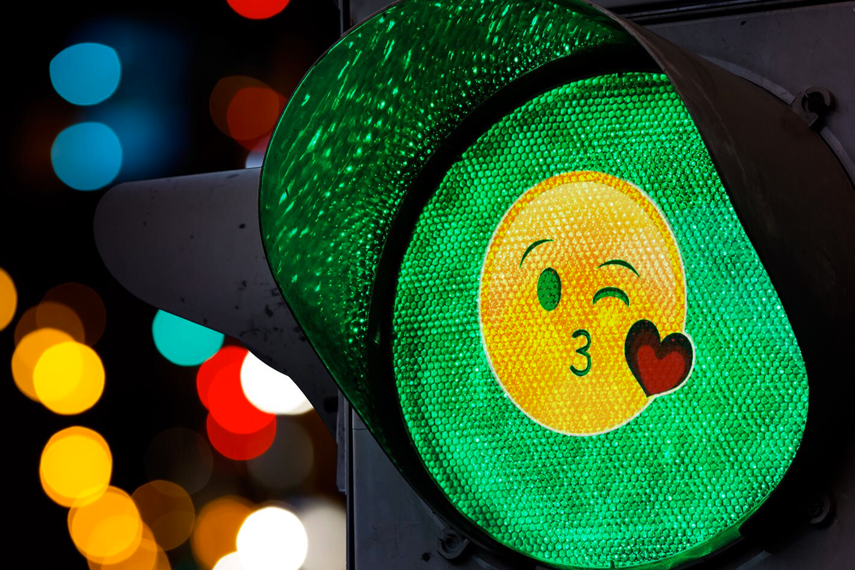 94e20fd6/traffic light emoji png