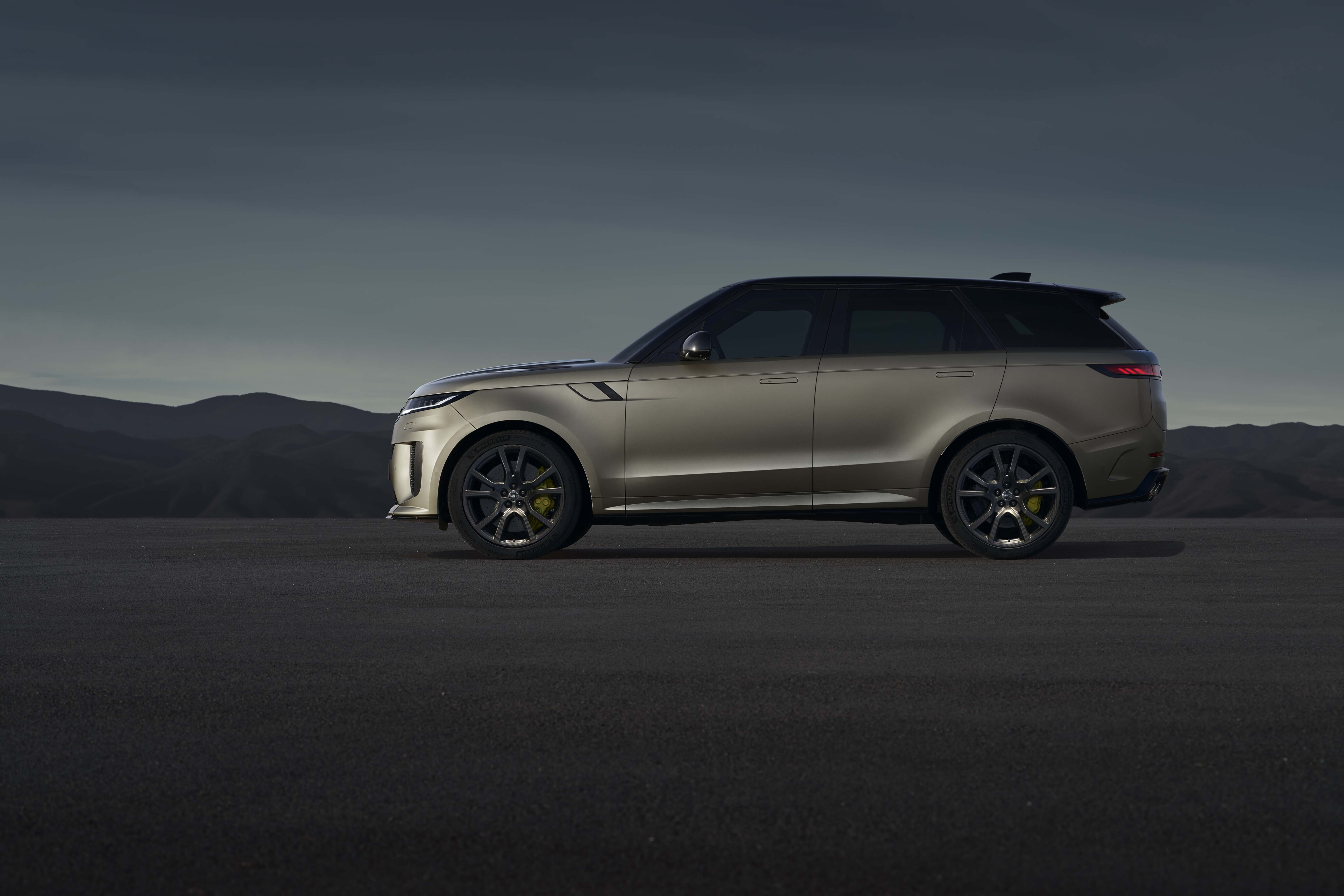 2024 Range Rover Sport SV pricing 467kW hero here soon