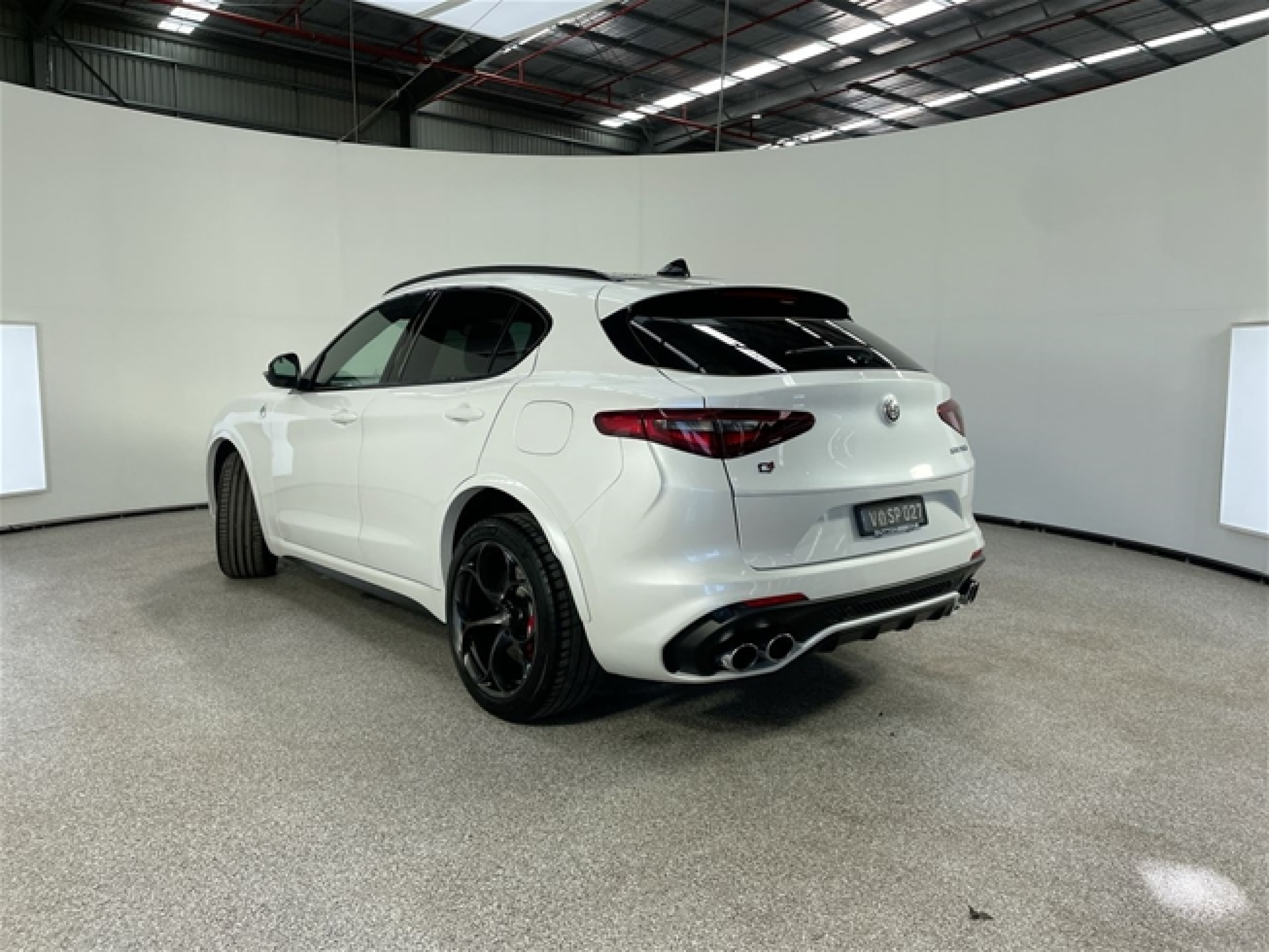 039519fa/2018 alfa romeo stelvio quadrifoglio automatic 1 jpeg