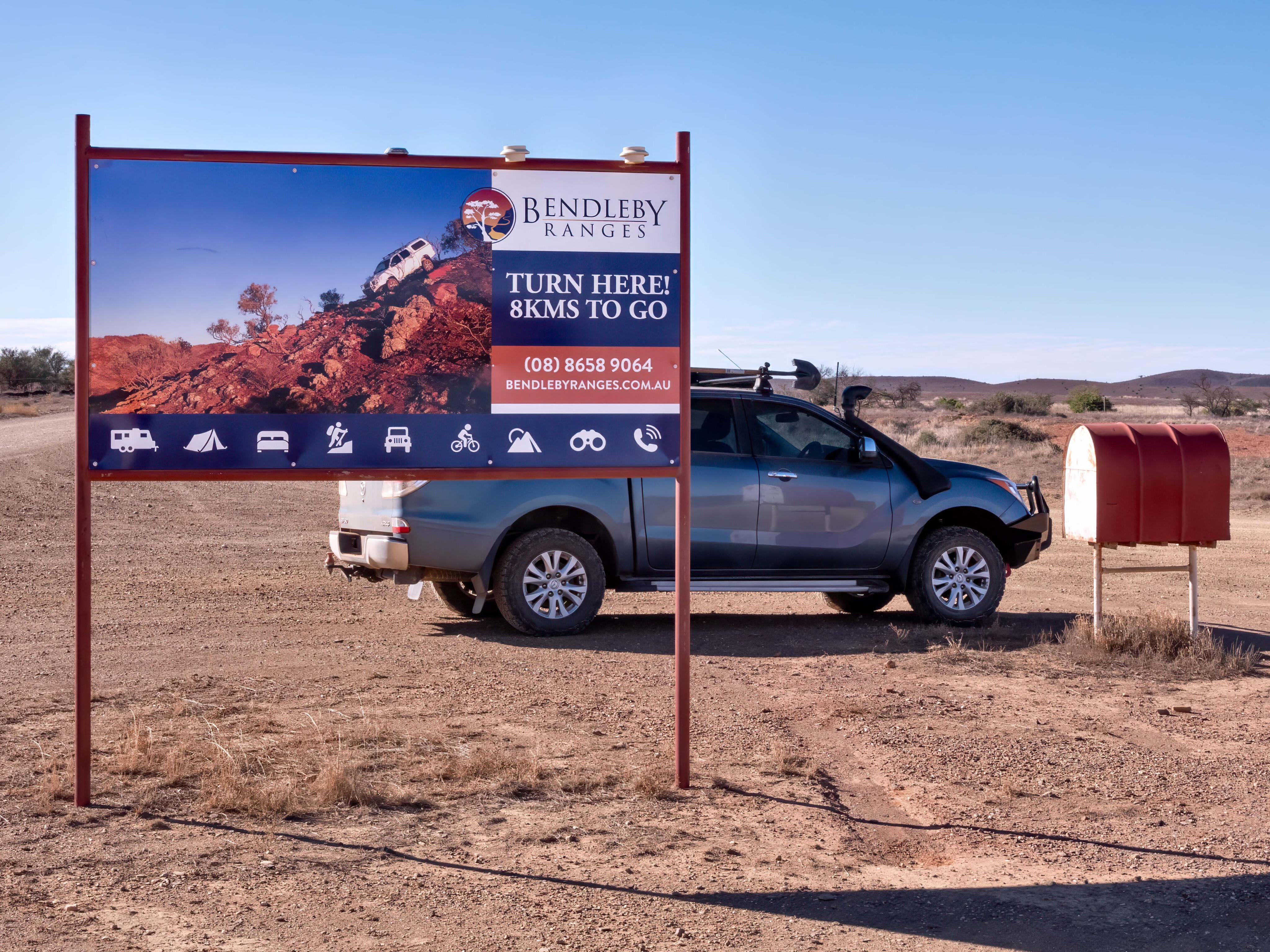 086e19b8/flinders ranges 2348 bendelby sign 4x4 australia jpg