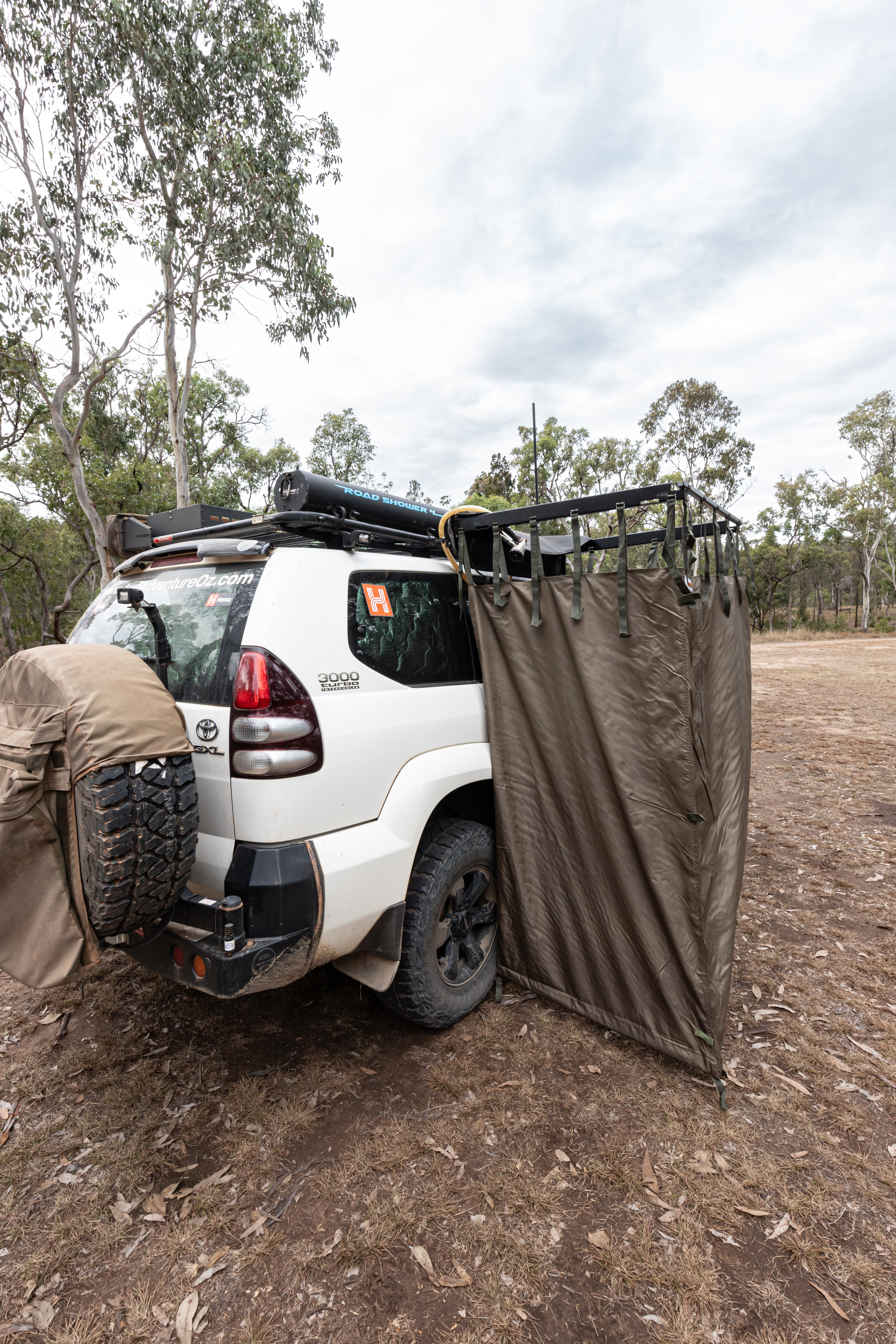 0ade2a91/4x4 australia explore trip planning a fold out ensuite tent offers privacy when showering jpg