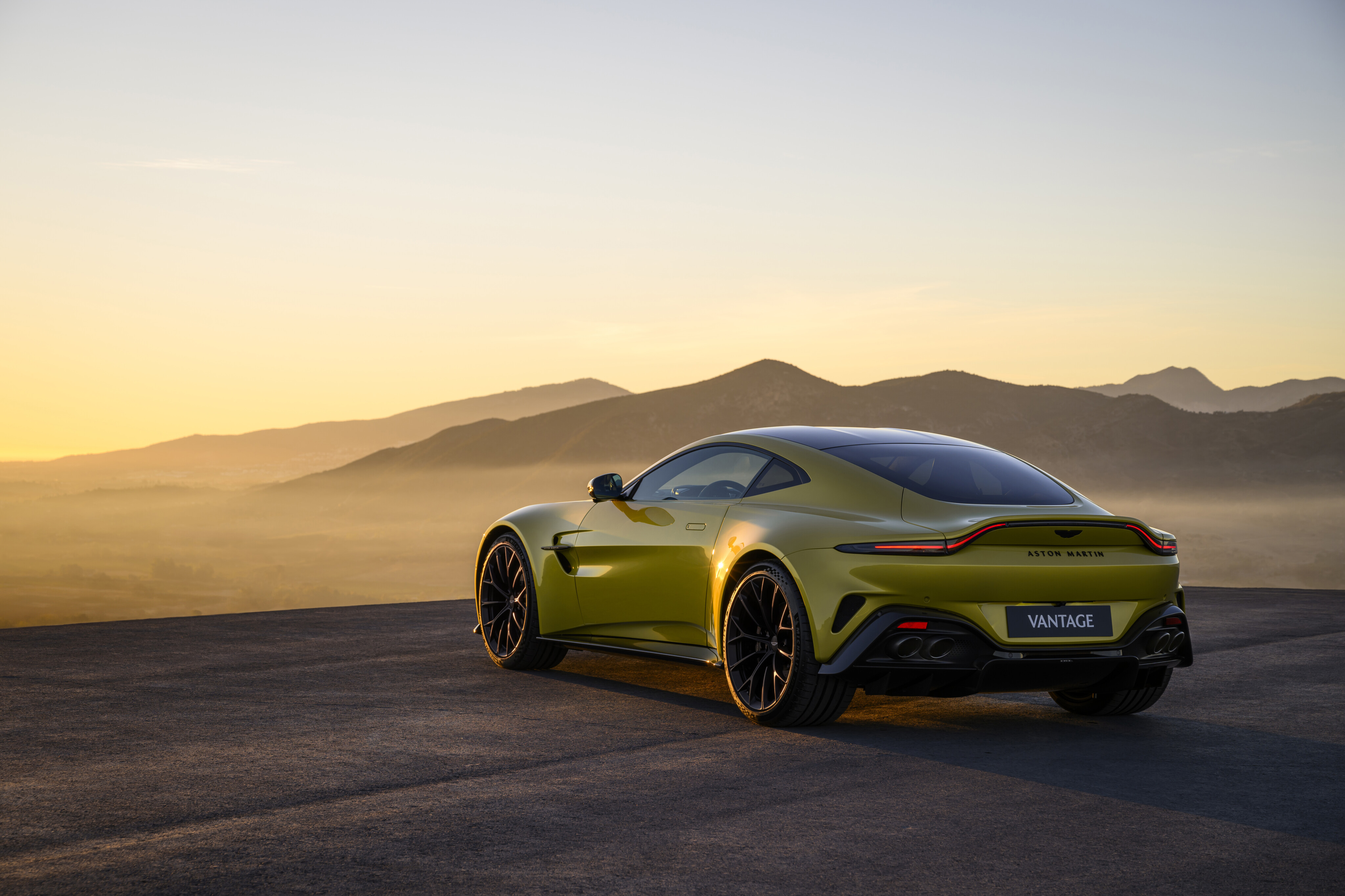 2024 Aston Martin Vantage revealed with more power and clever chassis tech
