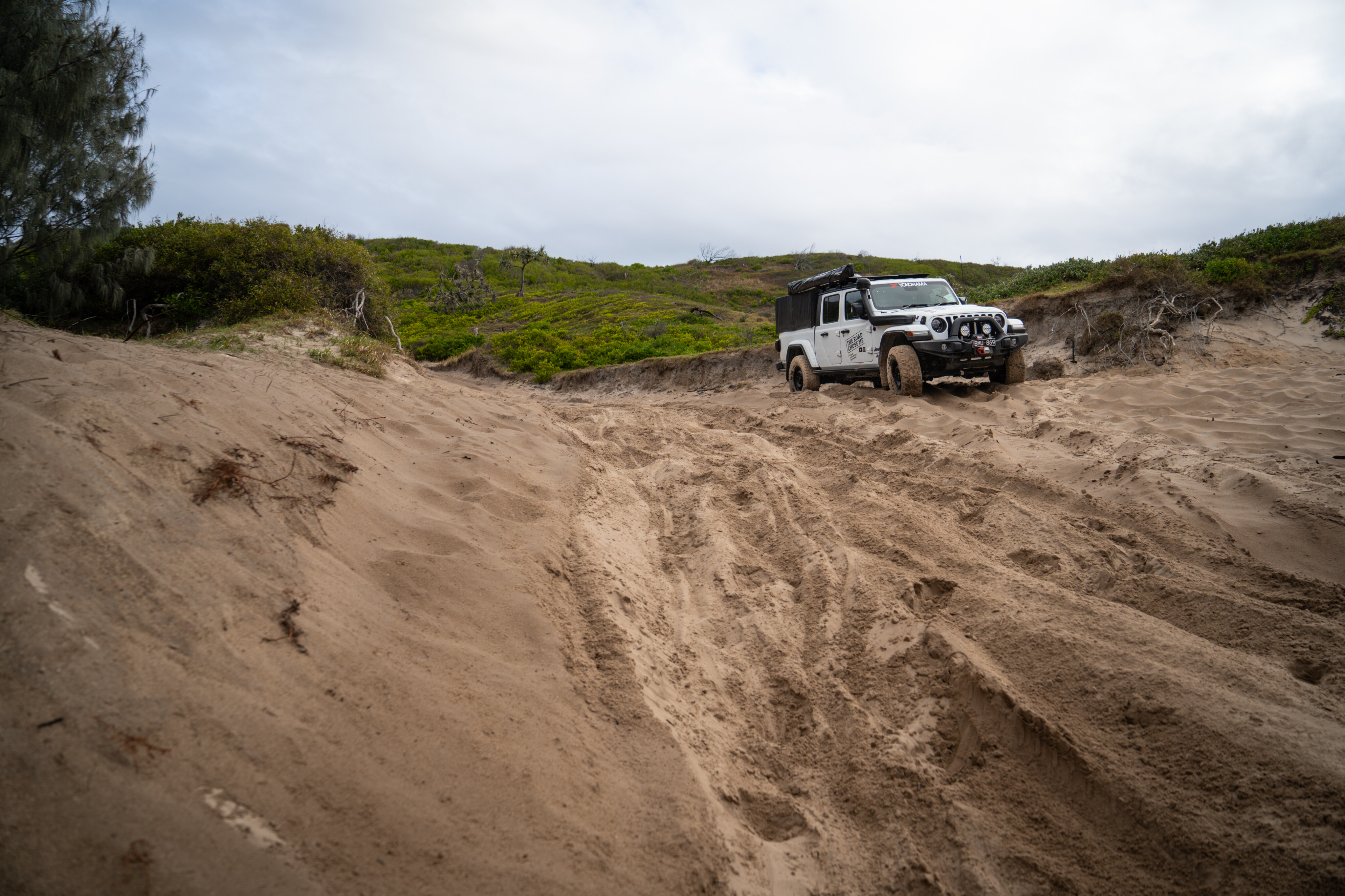 3e2a1de5/trcm fraser island ngala sandk gari explore 4x4 australia jpg