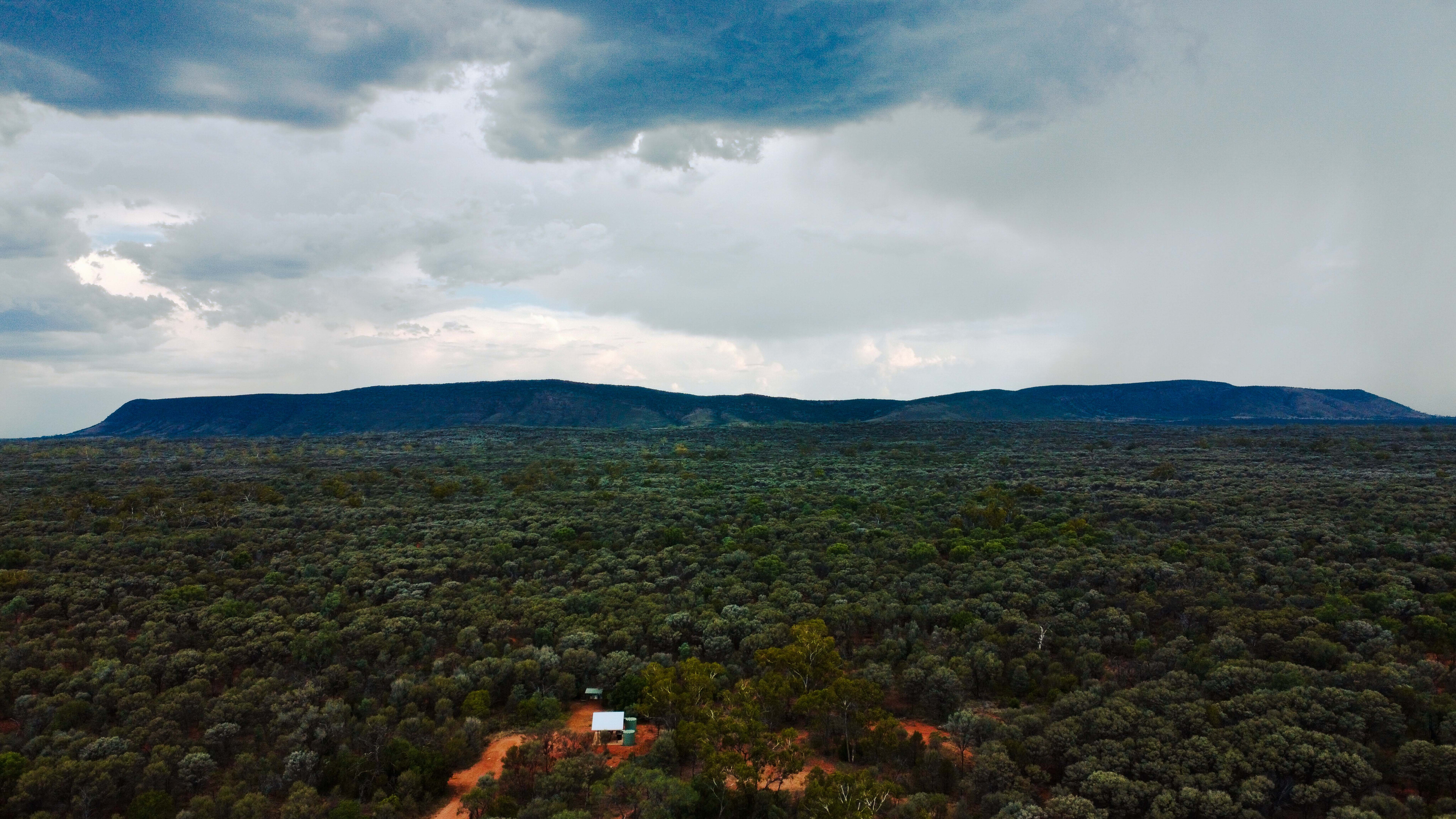 546023ea/4x4 australia explore gundabooka nsw mount gundabooka from dry tank camp jpg