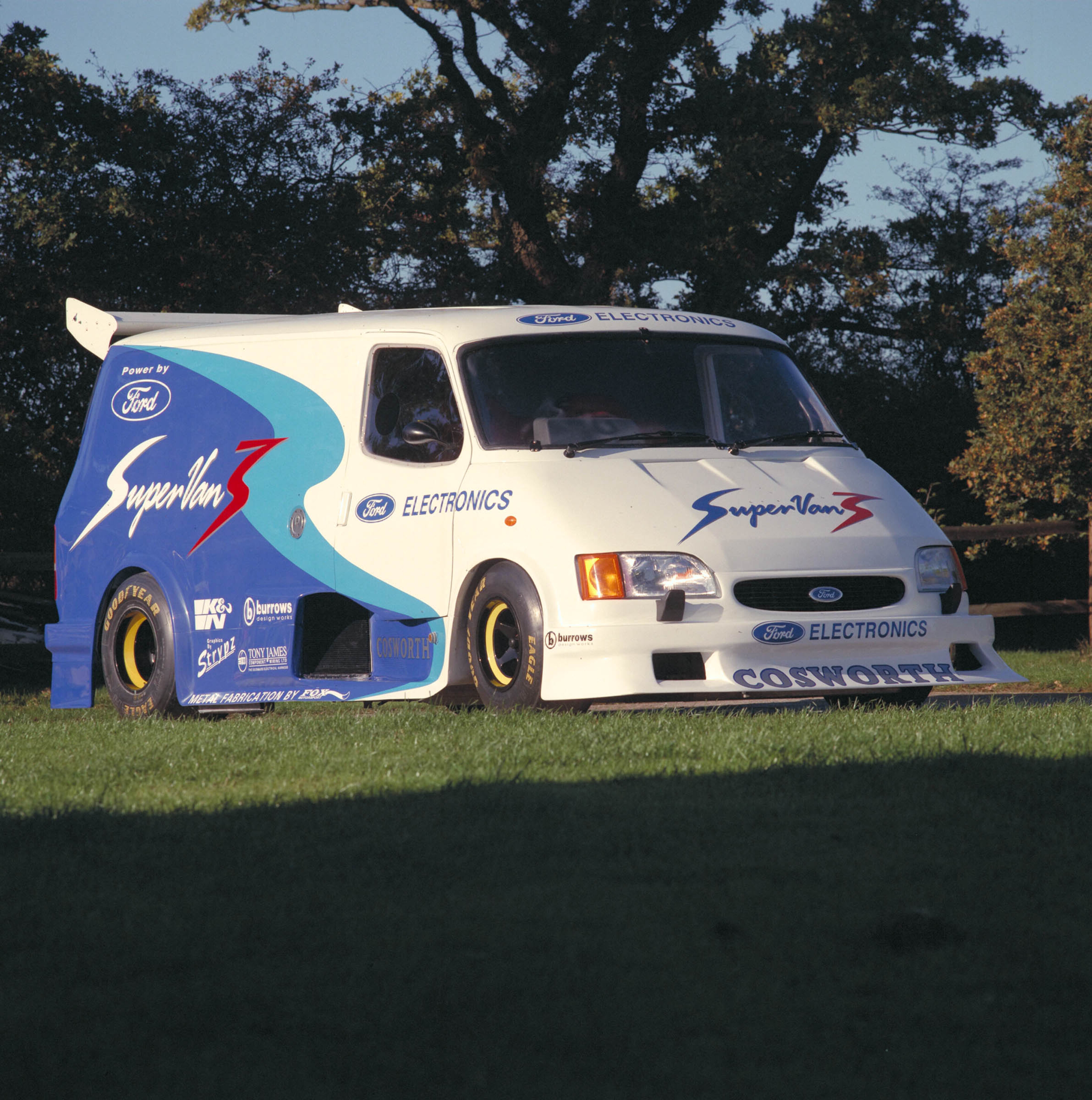 63960e3c/1995 1017 supervan 3 jpg