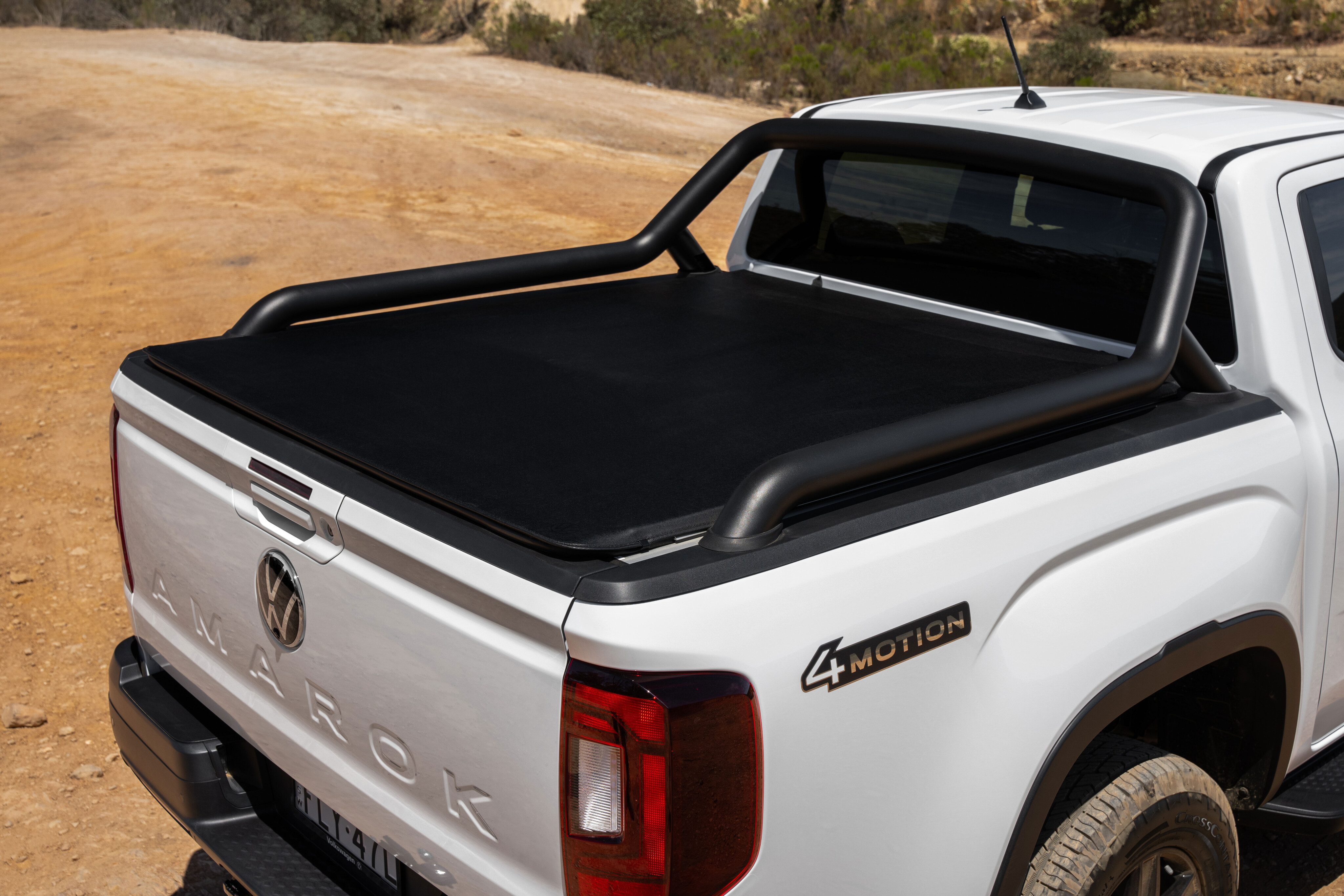 765013e1/vw amarok 10desertsedition hr 5 jpg