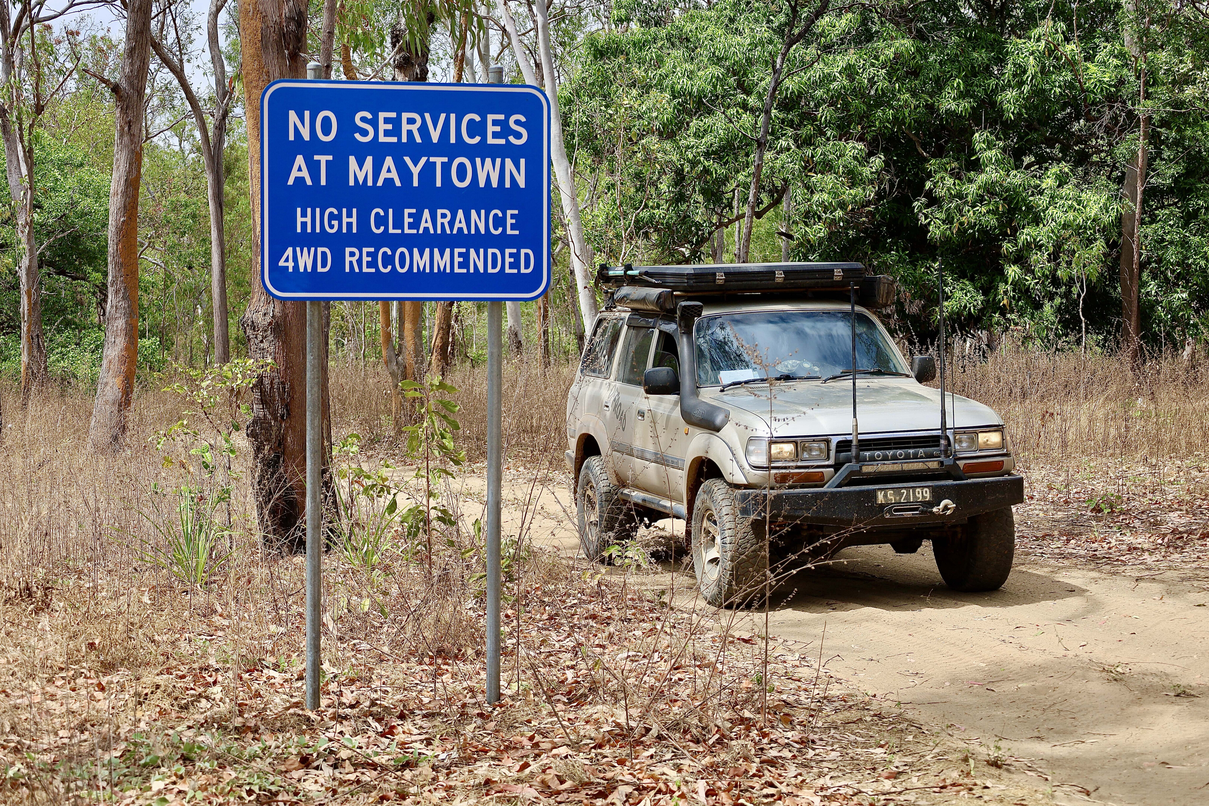 7e201be8/maytown service sign 4x4 australia explore maytown jpg