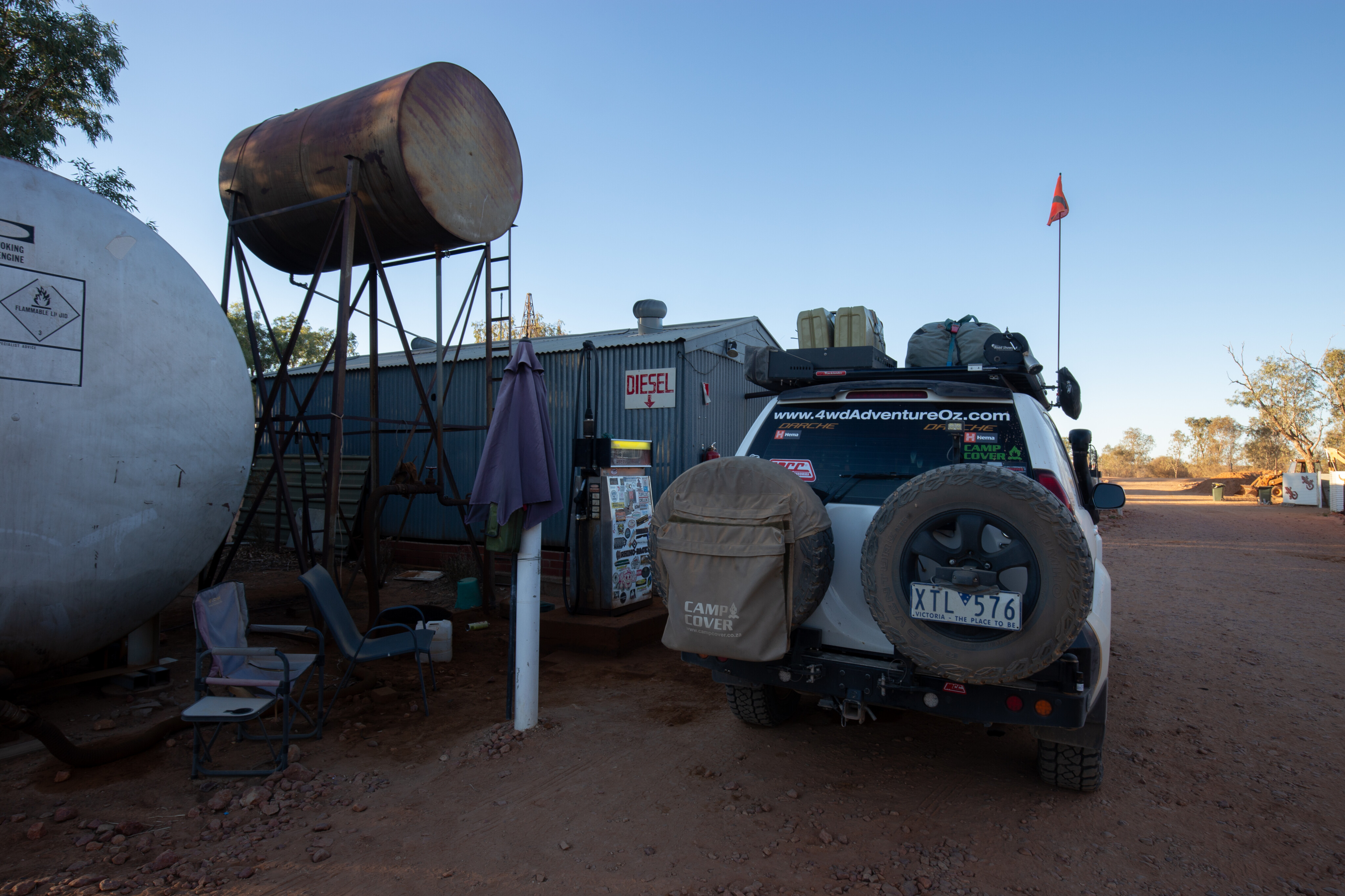 898526a6/img 8210 mount dare south australia outback pub crawl 4x4 australia glenn marshall jpg