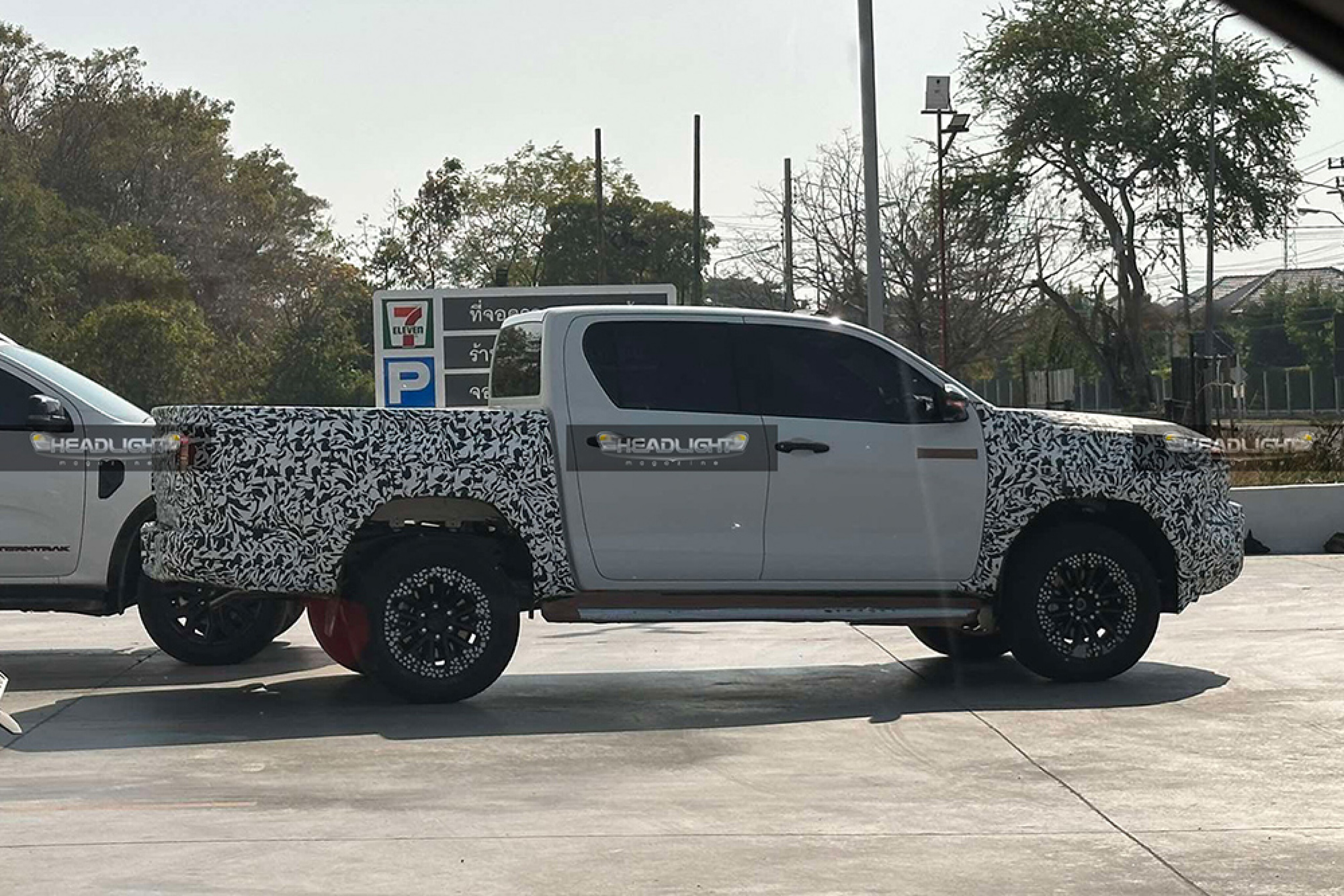 9b5d1470/2026 toyota hilux spy camo shots 6 jpg