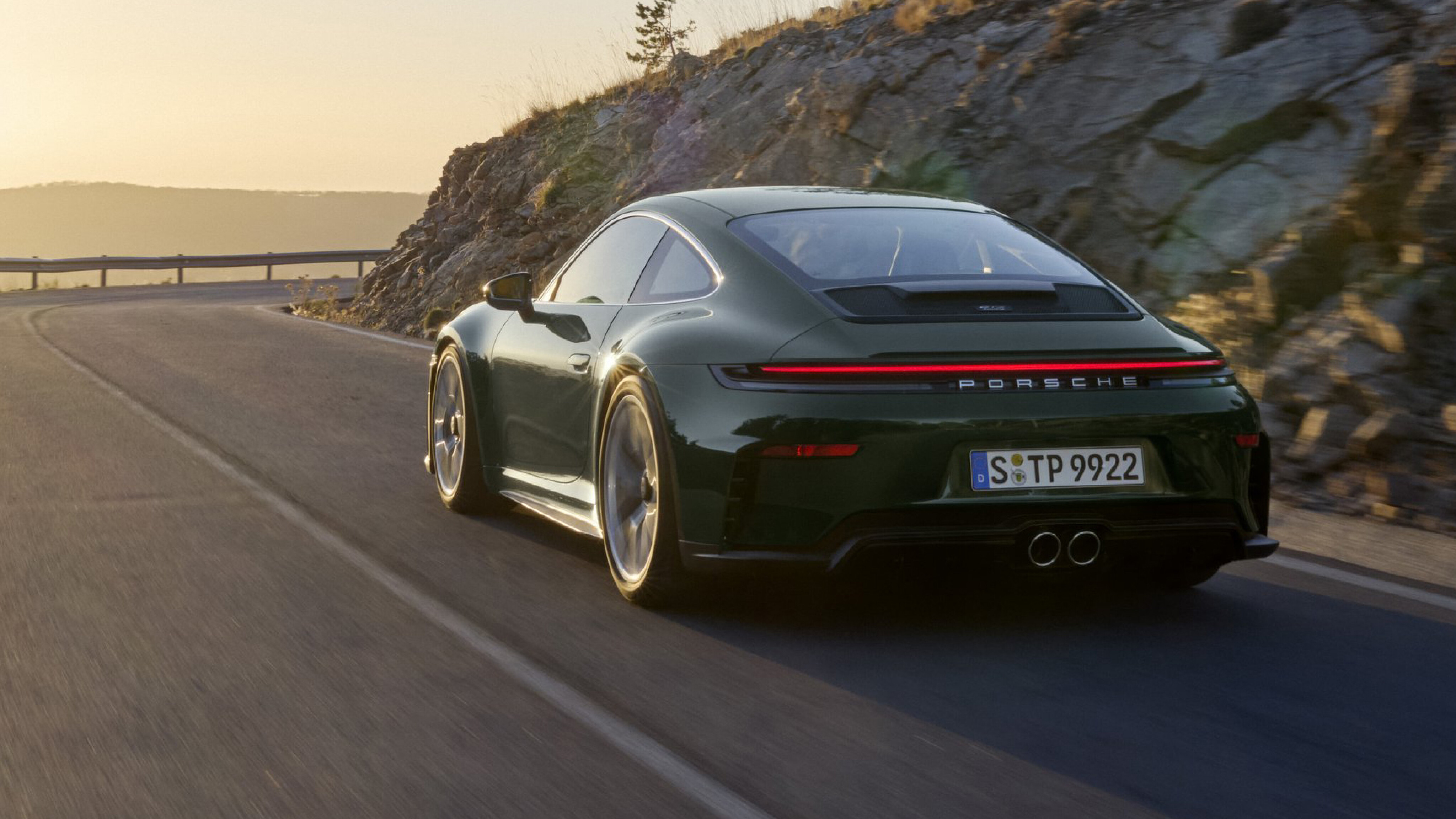 9e7c1808/2025 porsche 911 gt3 and gt3 touring revealed 8 jpg