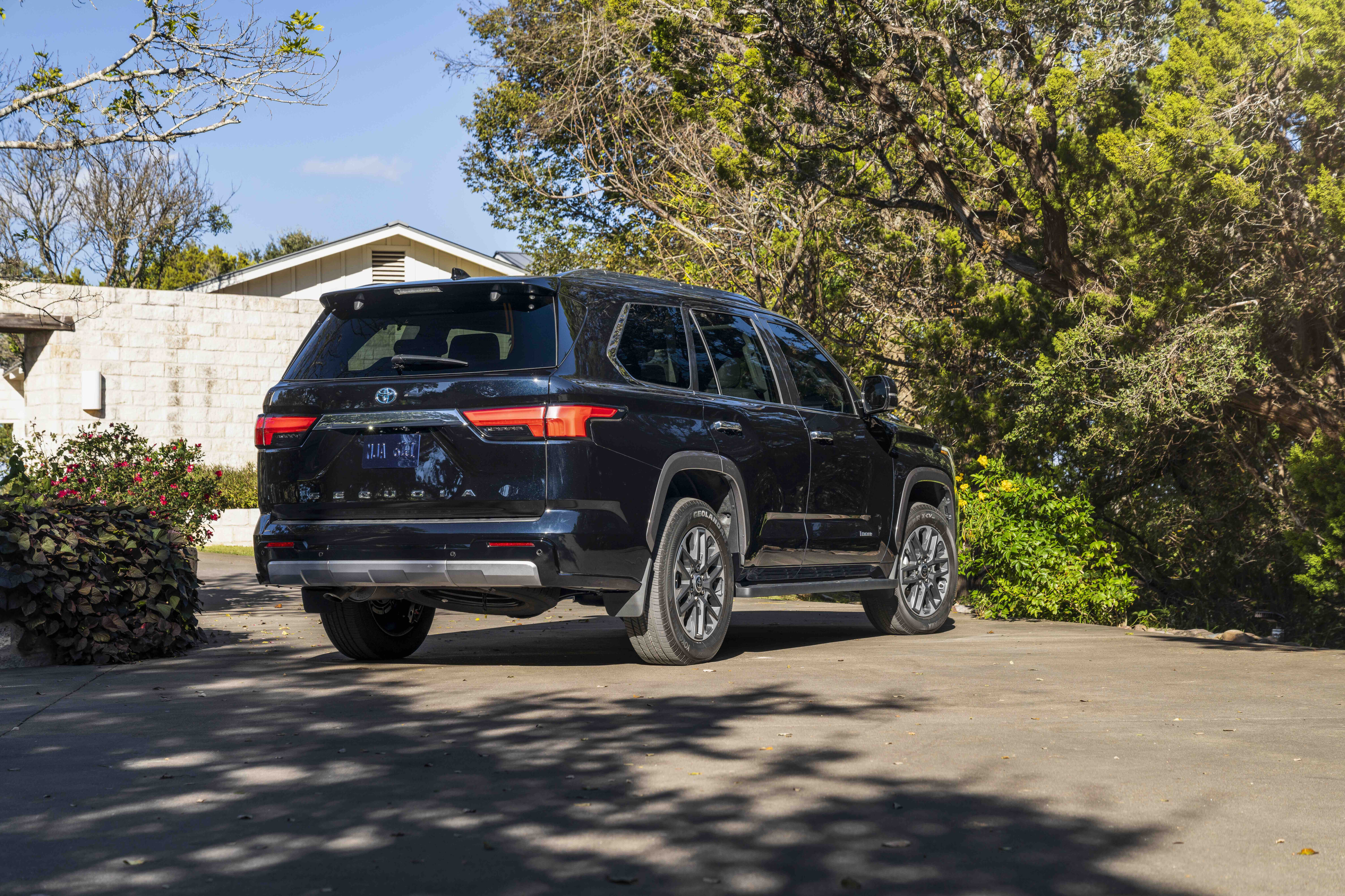 a4ff0918/2023 toyota sequoia limited 023 jpg