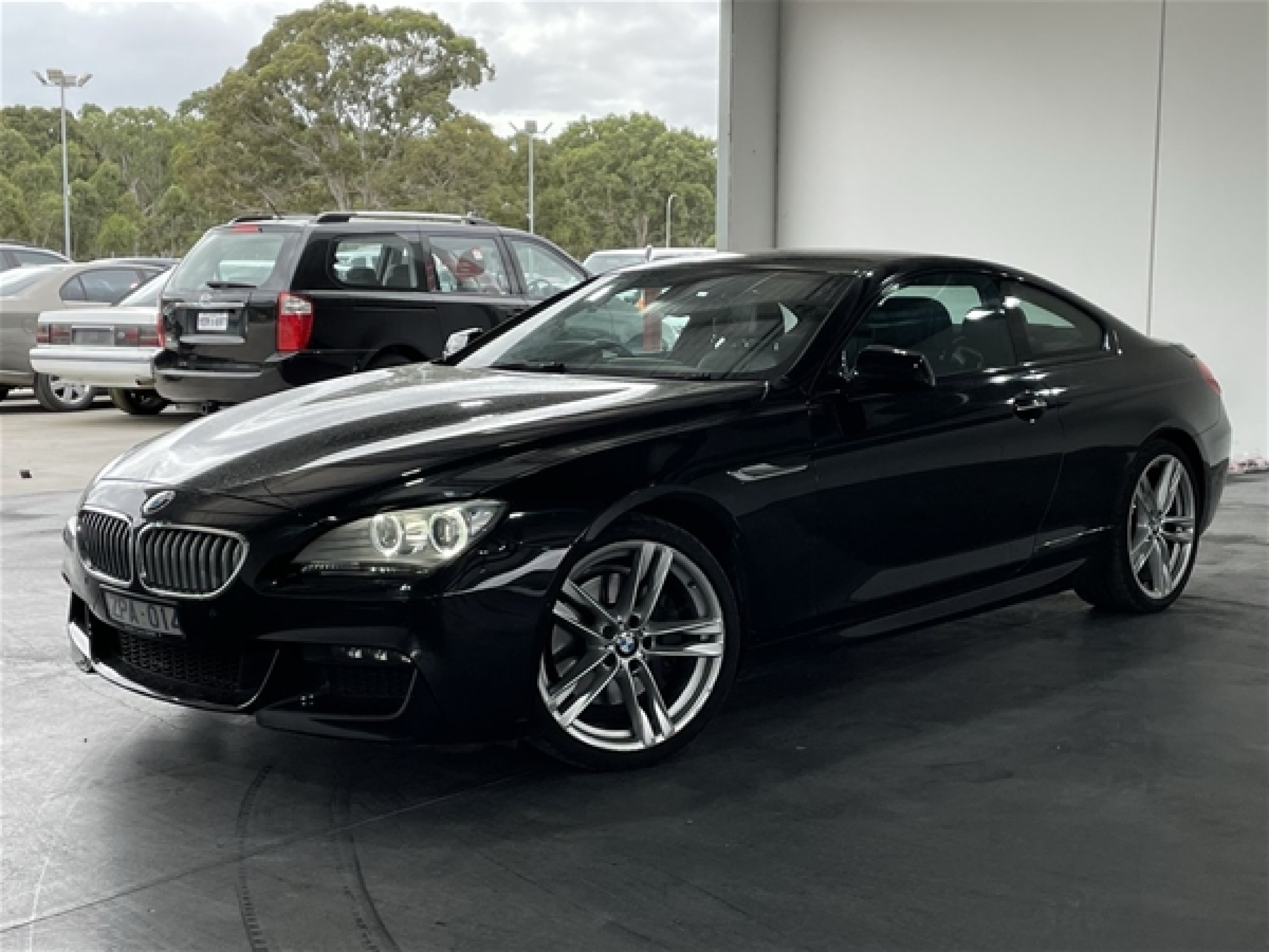 aa481846/2011 bmw 6 series 650i f13 coupe grays auctions1 jpg