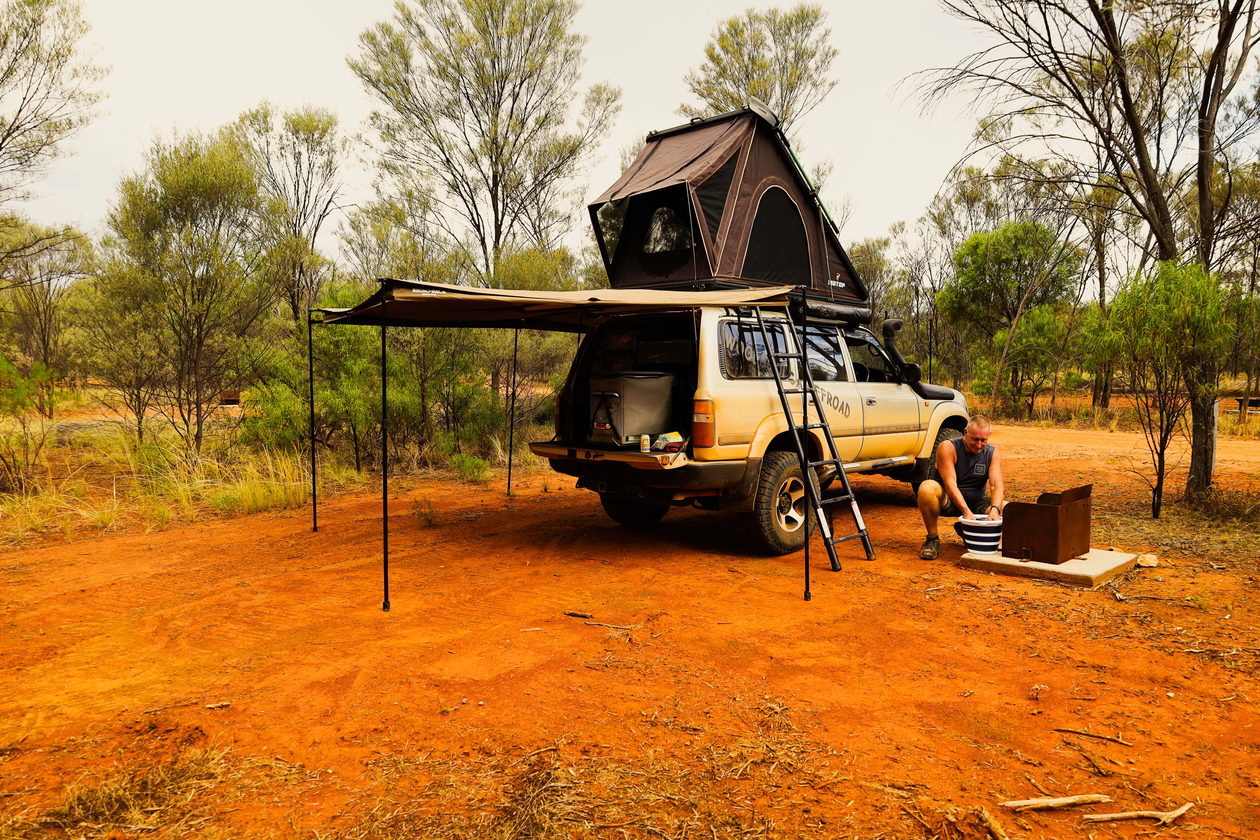 bafa1c63/4x4 australia explore gundabooka nsw camp at dry tank jpg