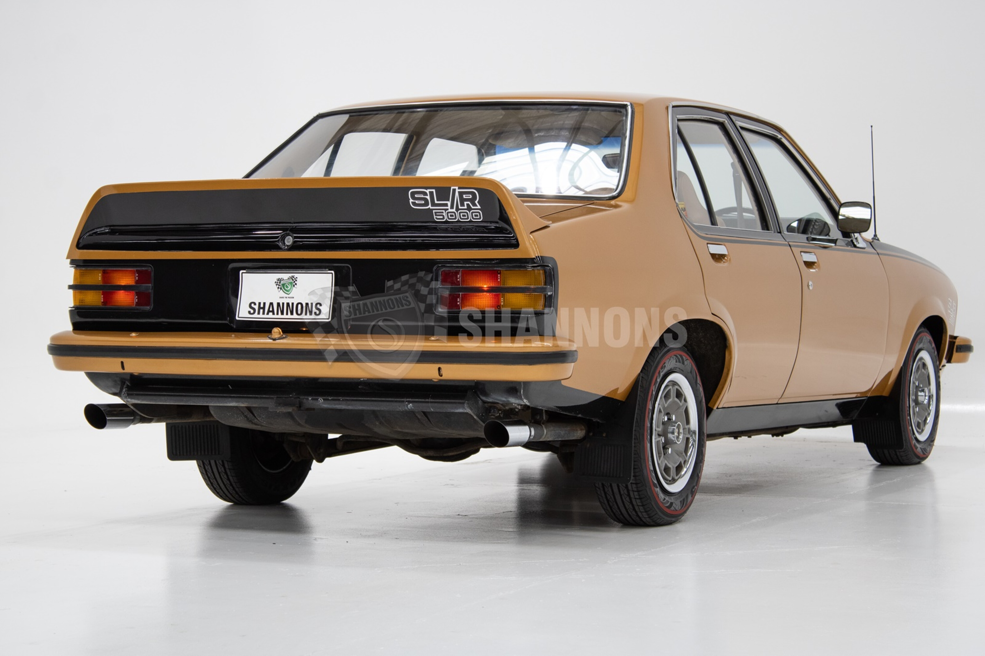 c89d1062/lh slr5000 torana gold 4 jpg