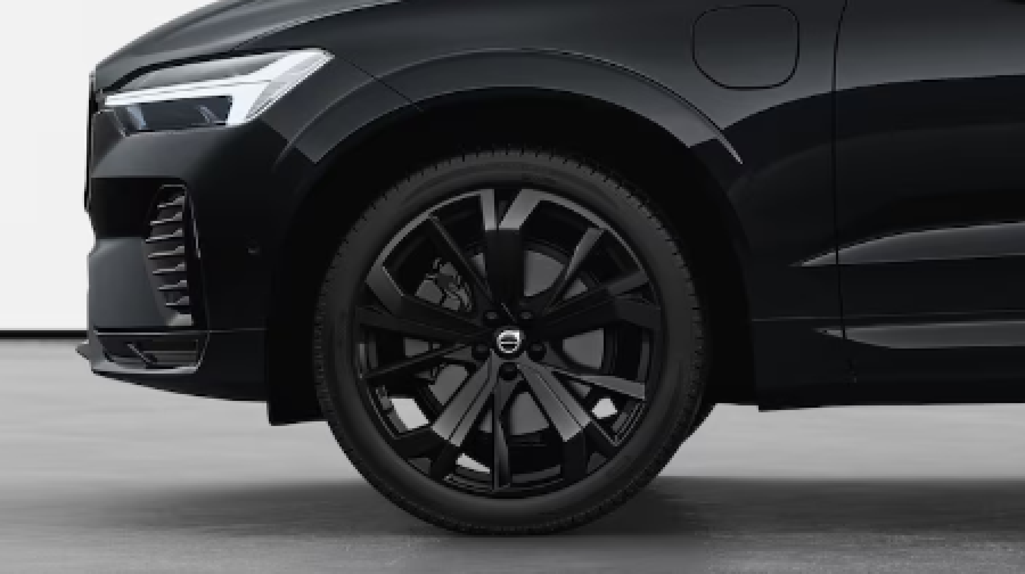 d57e18ee/2024 volvo xc60 t8 ultimate black edition phev 2 png
