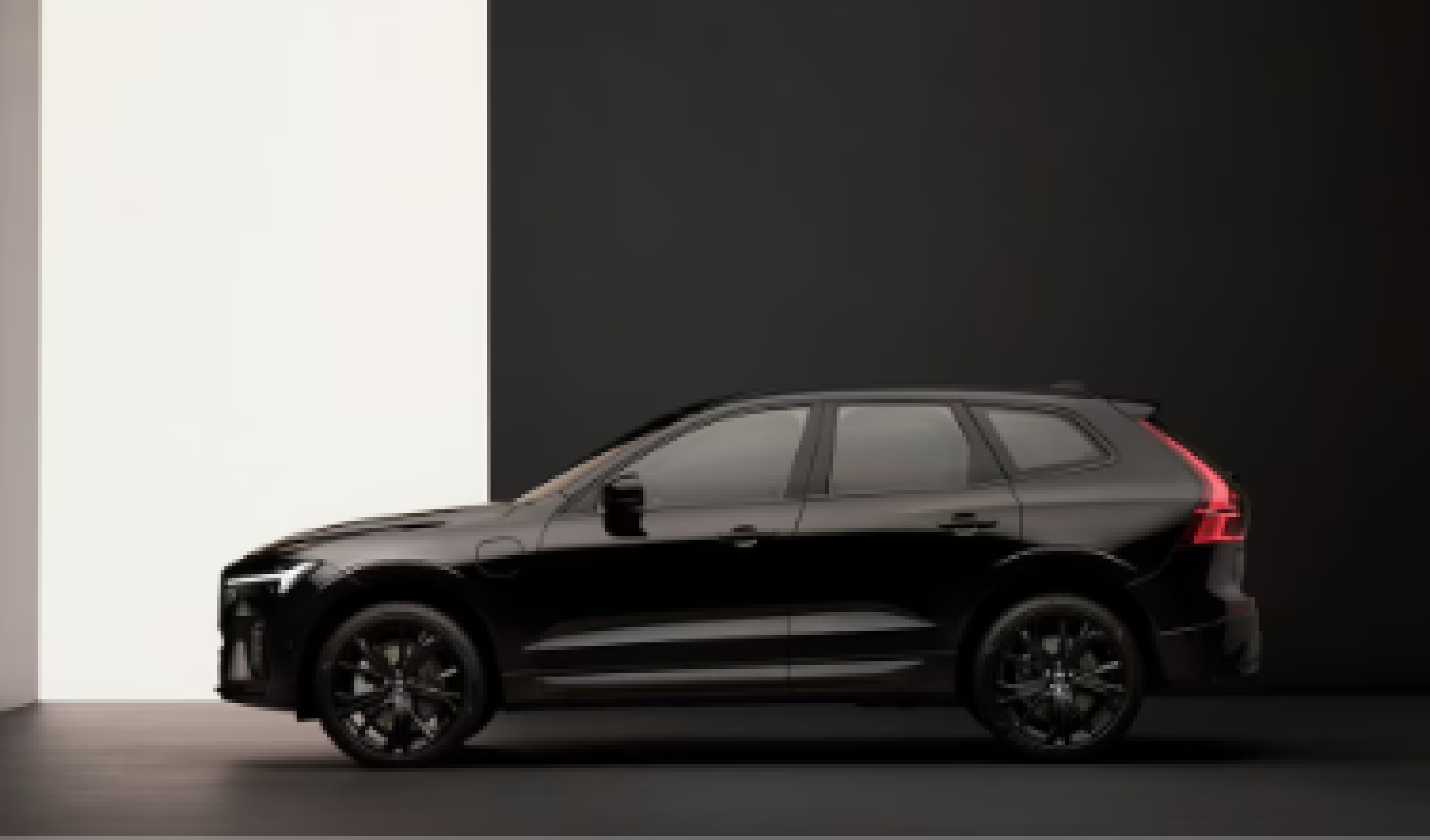 d59118ee/2024 volvo xc60 t8 ultimate black edition phev 3 png