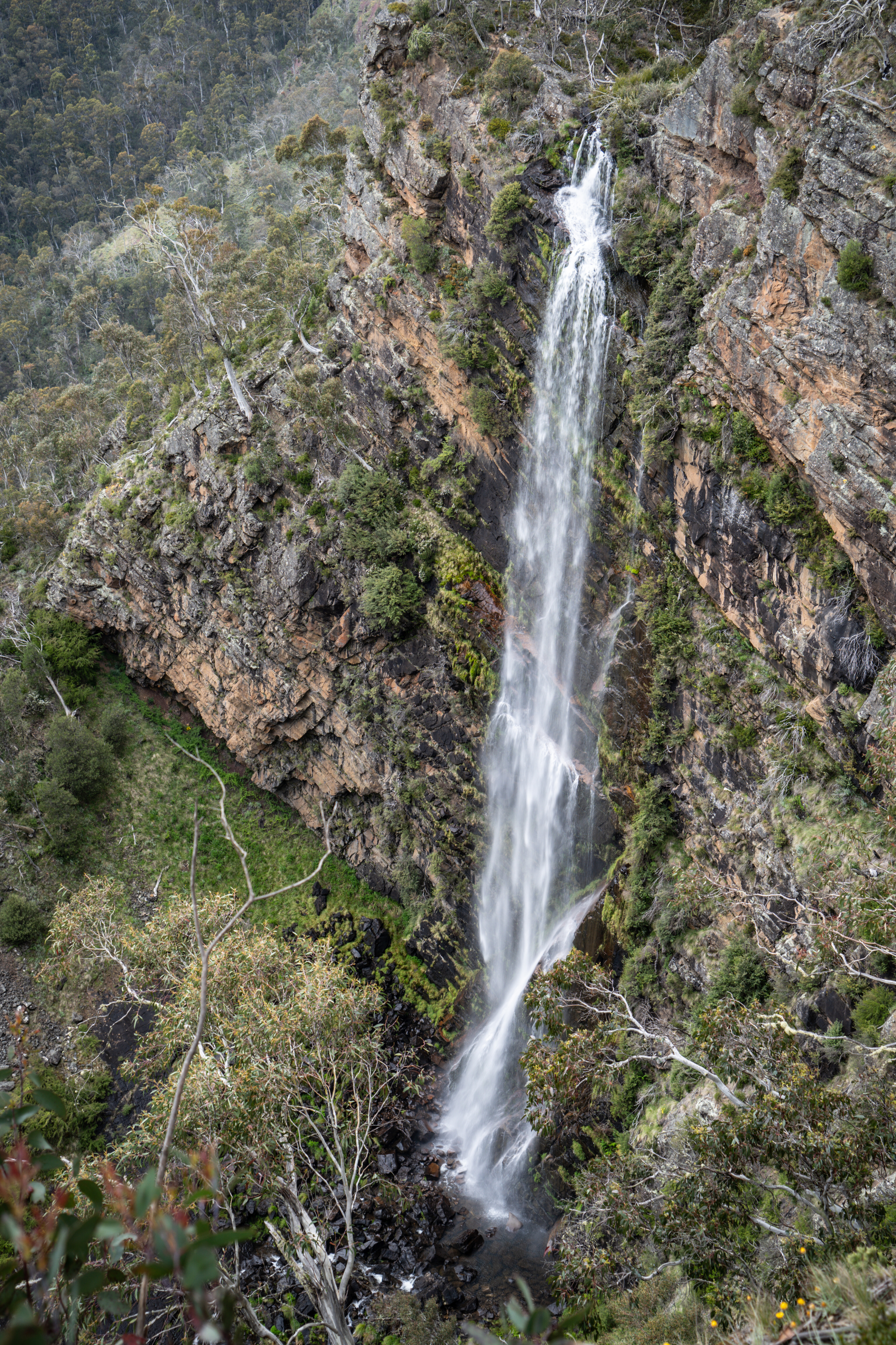 ddd419ce/4x4 australia victoria high country waterfall jpg