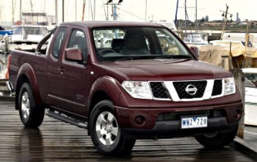 117c1bc1/2014 nissan navara st x 4x4 2 5l diesel king cab pup 054a0173