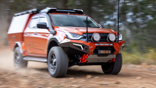 71501e21/4x4 australia 2023 isuzu d max custom orange matt williams 19 jpg