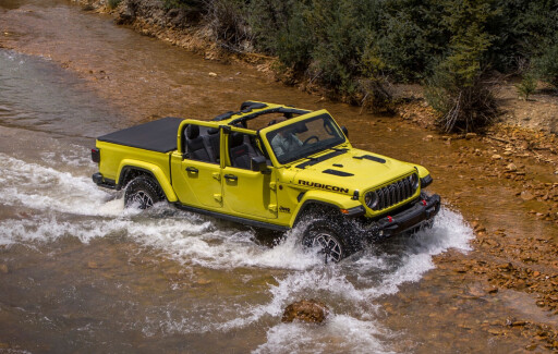 8bcf0f54/2024 jeep gladiator 4 jpg