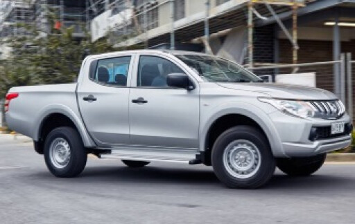 af371df1/2015 mitsubishi triton glx 2 4l diesel dual cab utility 05960185