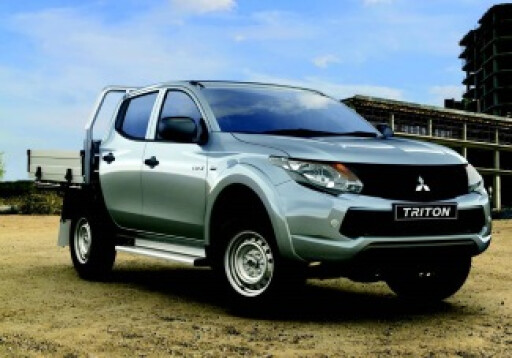 b7531e3b/2016 mitsubishi triton glx 2 4l diesel dual cab utility 057b017e