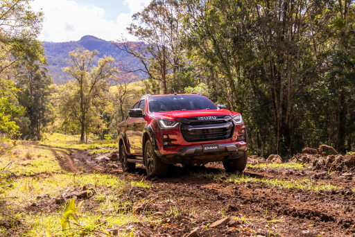 b78e09df/2023 isuzu d max x terrain 4x4 in magnetic red mica 8 jpg