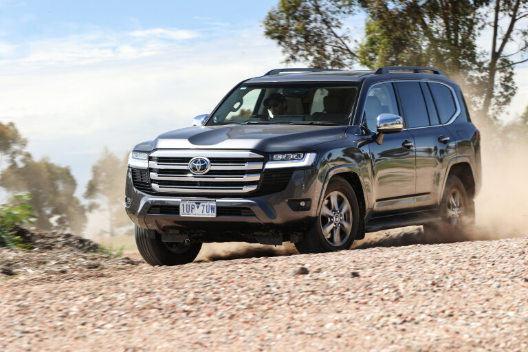 2023 Toyota LandCruiser 300 Series Sahara vs Nissan Patrol Ti-L vs GWM ...