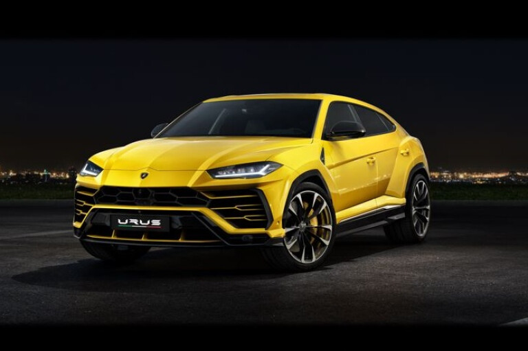 d3901b4d/2019 lamborghini urus 4 seat 4 0l petrol 4d wagon 04b8015d